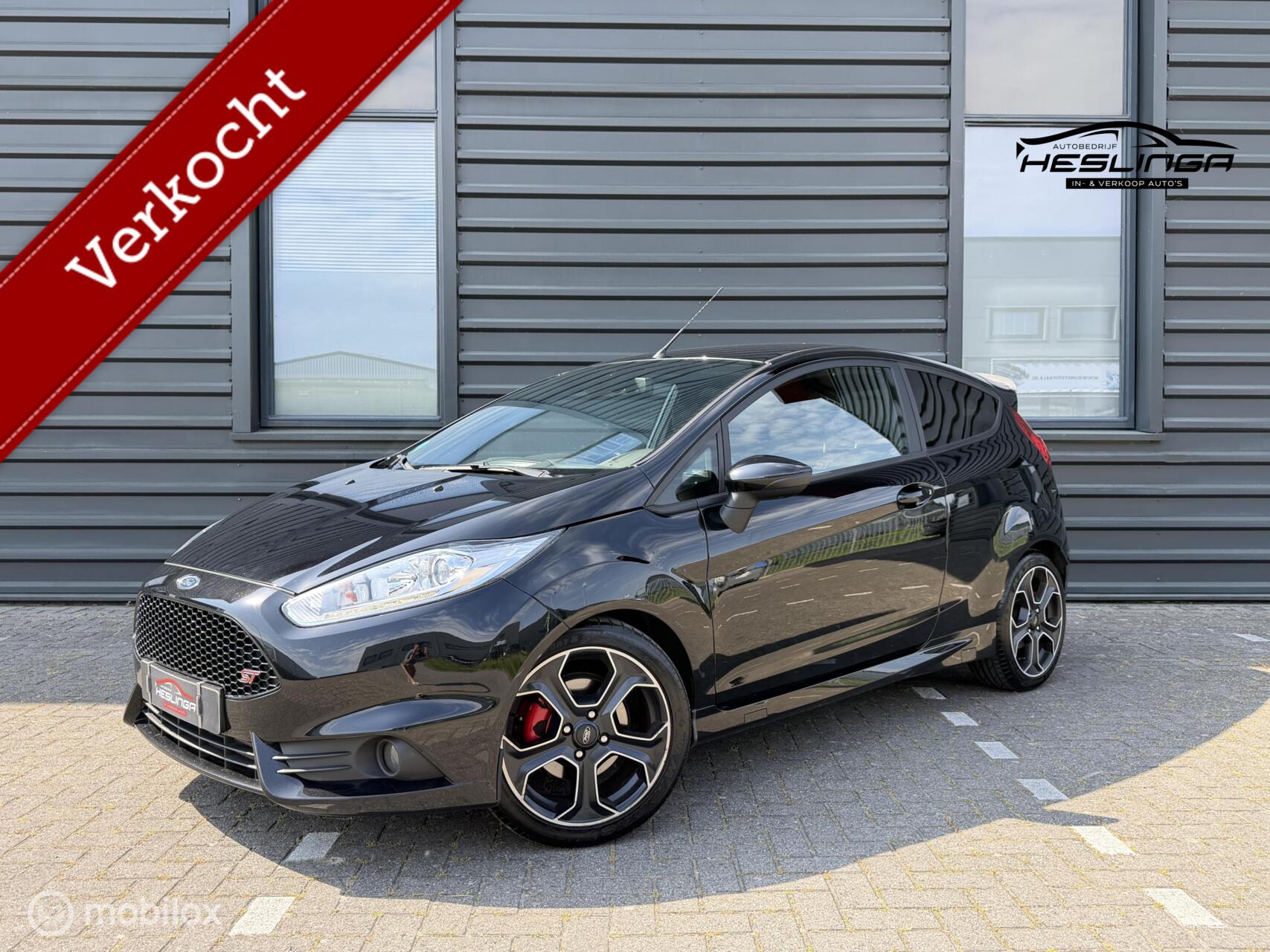 Ford Fiesta 1.6 ST200 | 200 PK | Stoelverwarming 2017 - voorkant