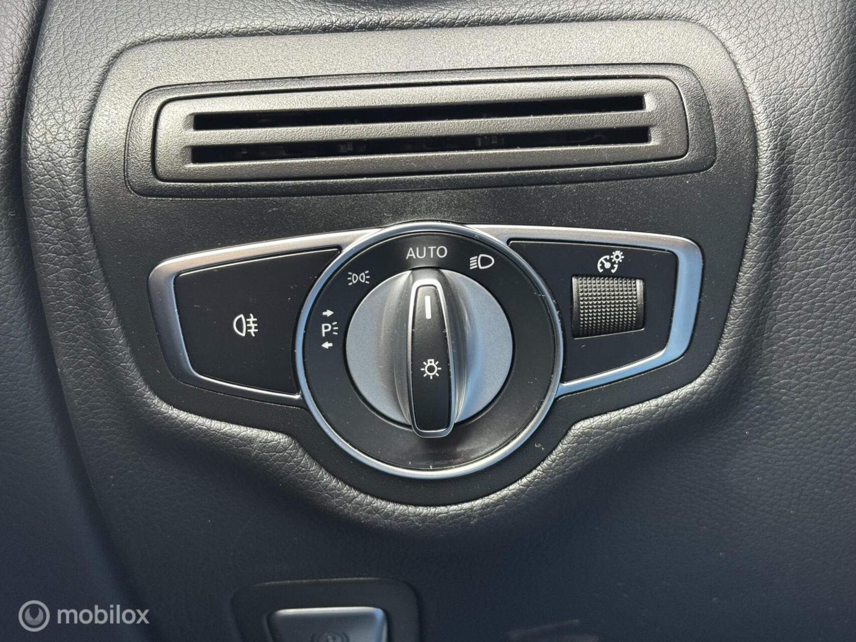 Foto van Mercedes-Benz GLC 300 E 4Matic