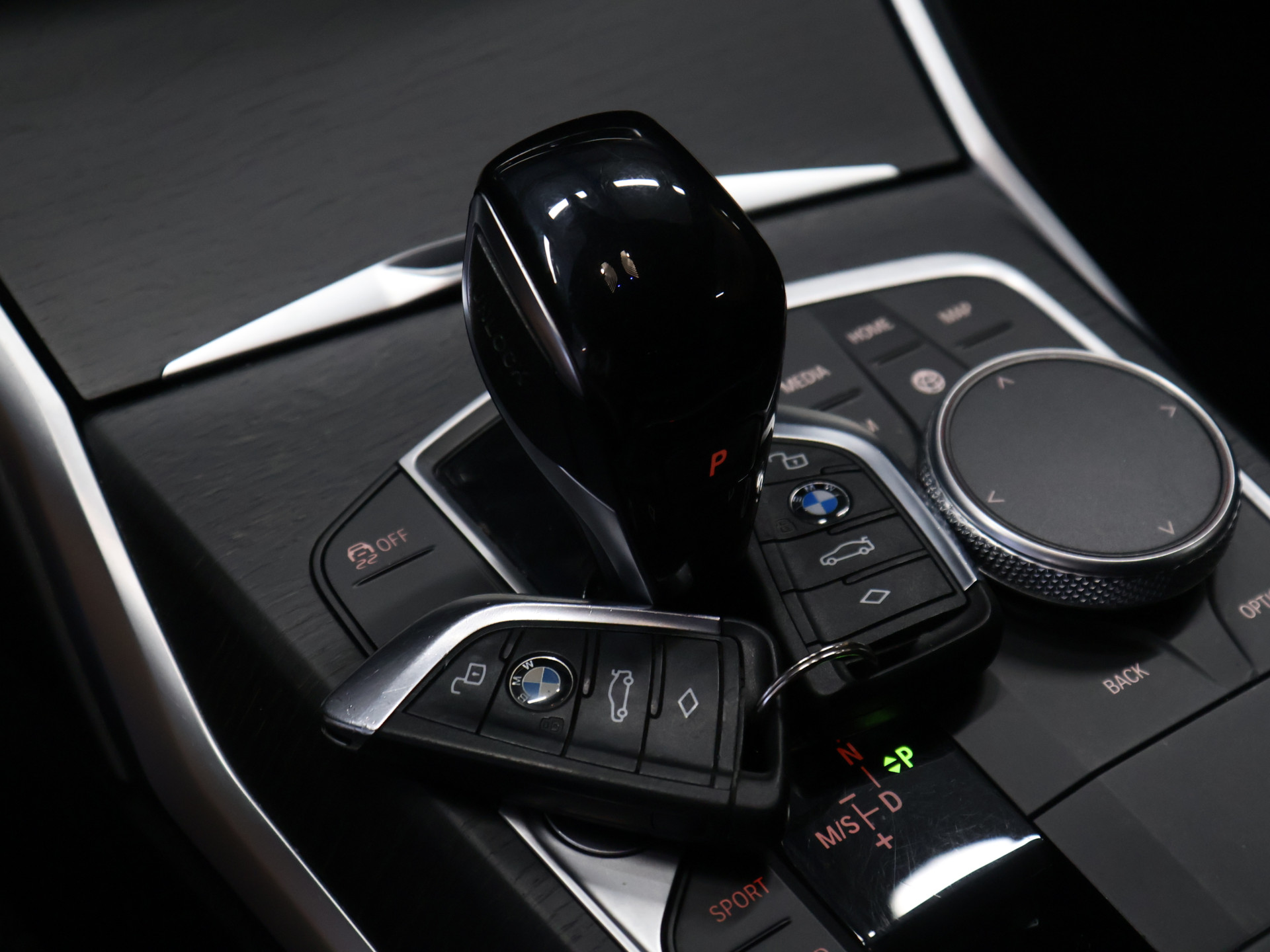 Foto van BMW 330e xDrive