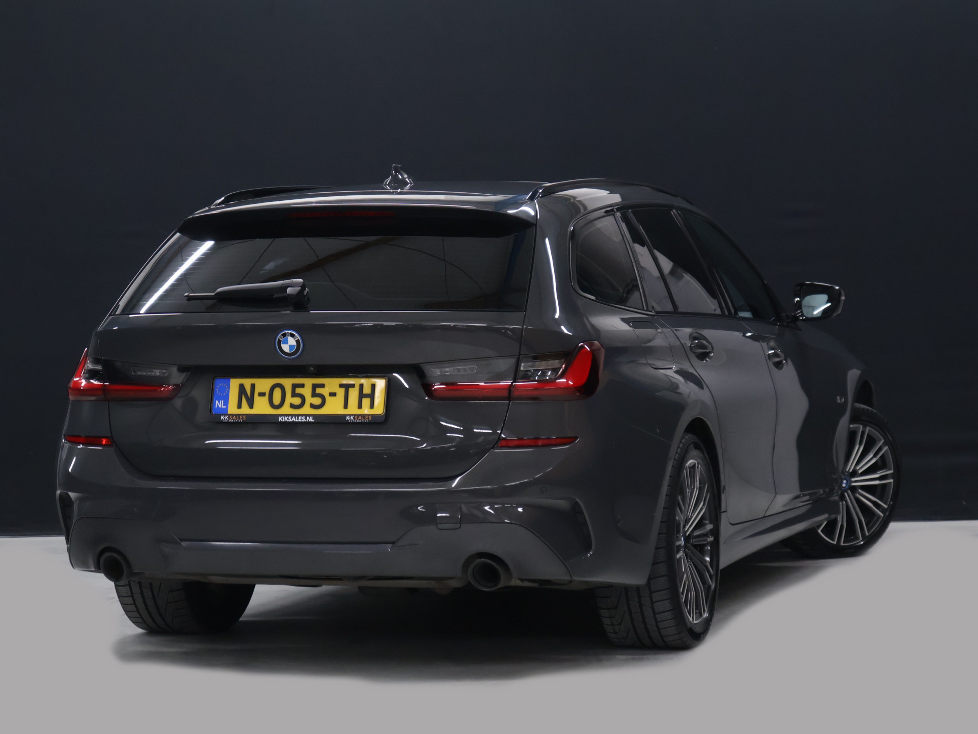 Foto van BMW 330e xDrive