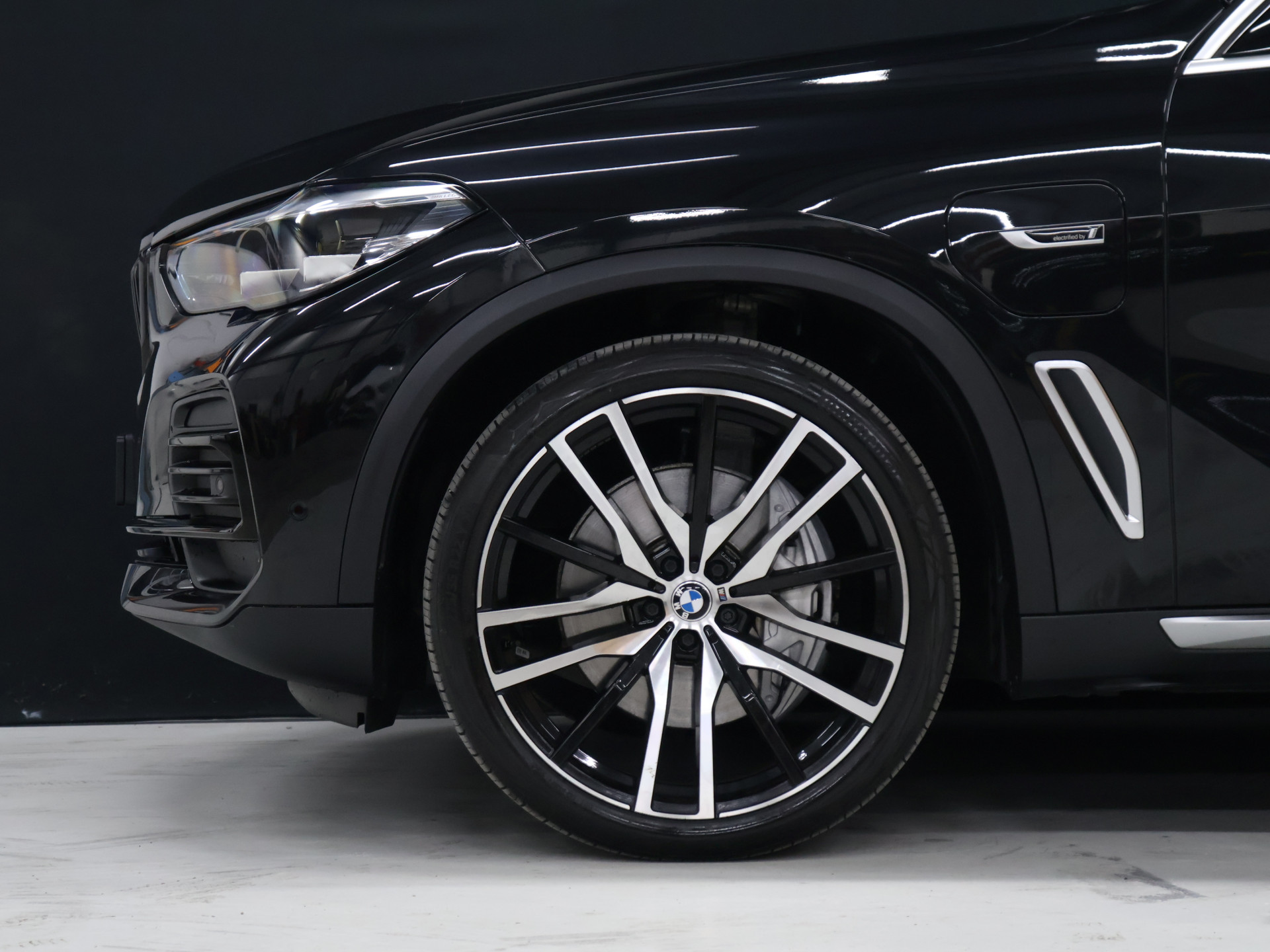 Foto van BMW X5 Xdrive45e