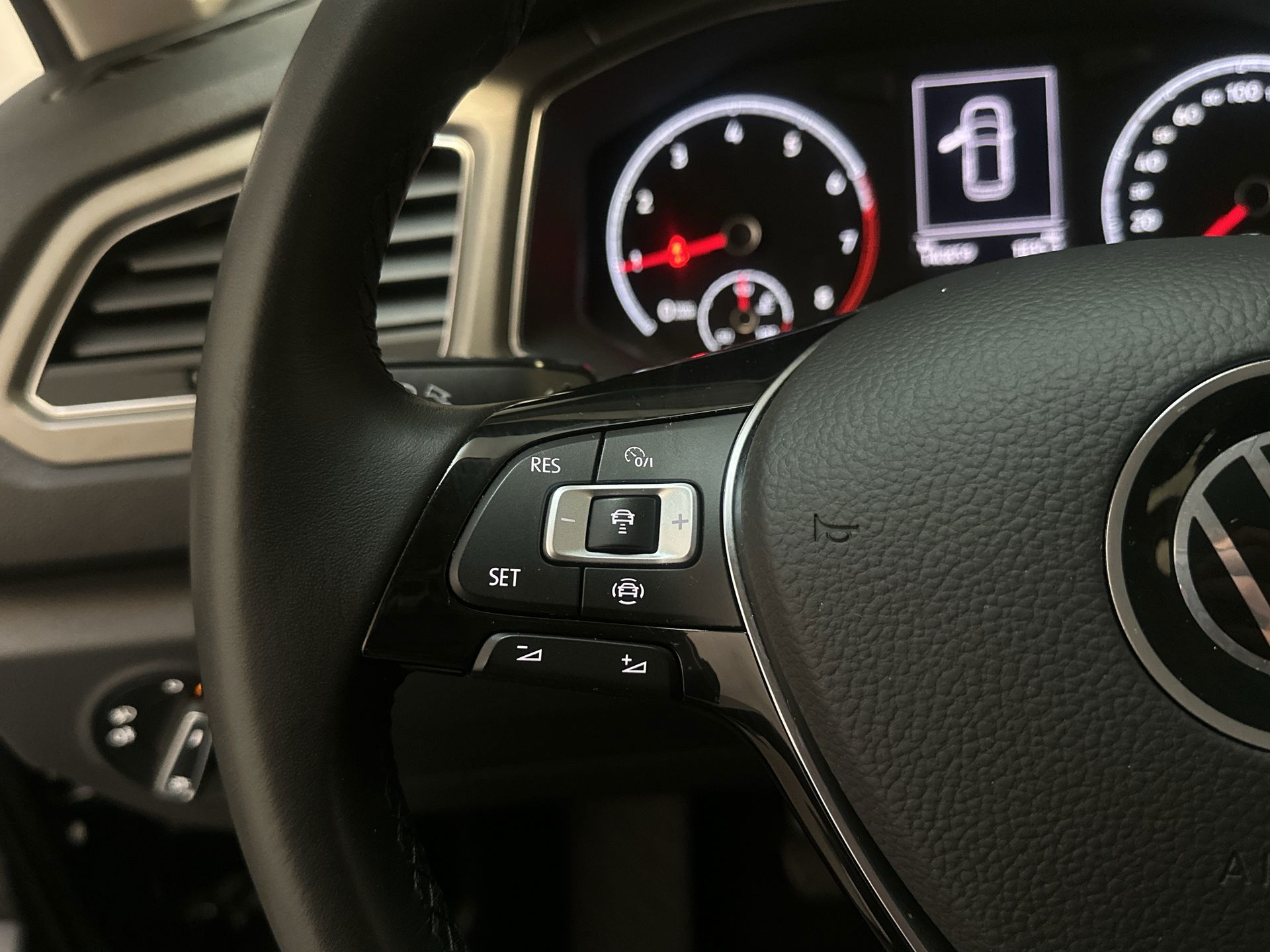 Foto van Volkswagen T-roc