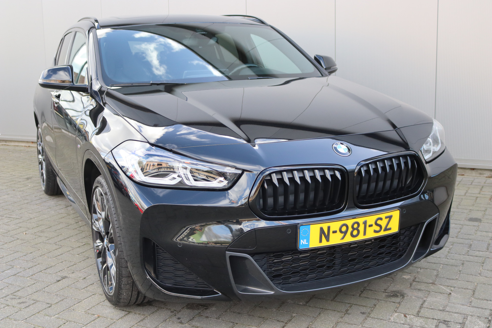 Foto van BMW X2 Sdrive20i