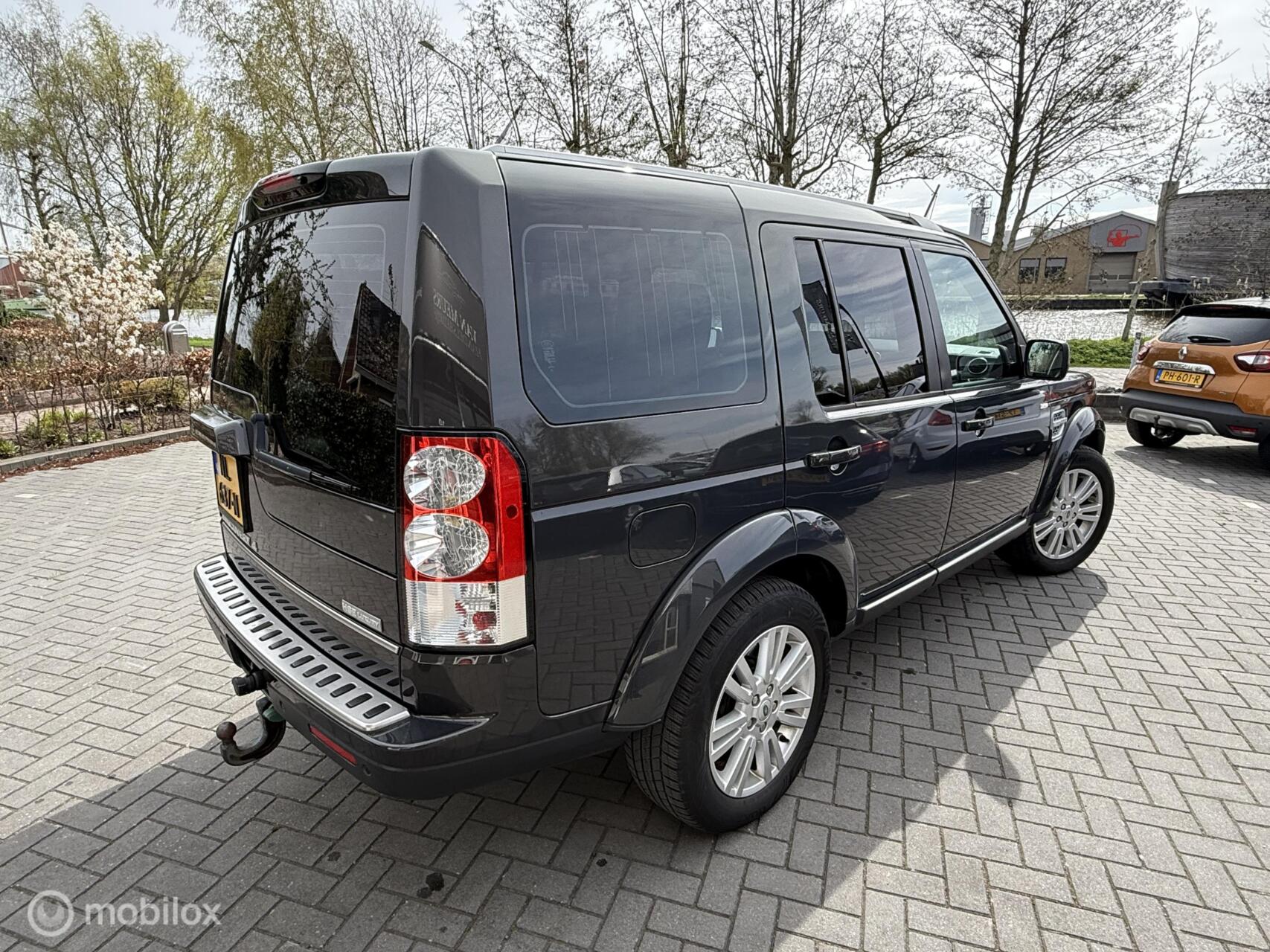 Foto van Land Rover Discovery 4