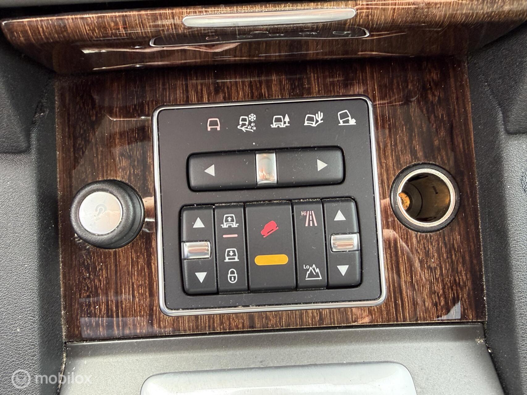 Foto van Land Rover Discovery 4