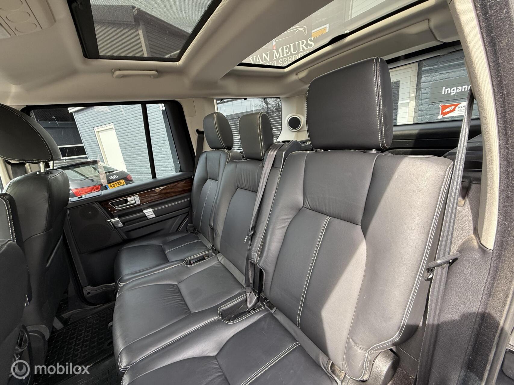 Foto van Land Rover Discovery 4