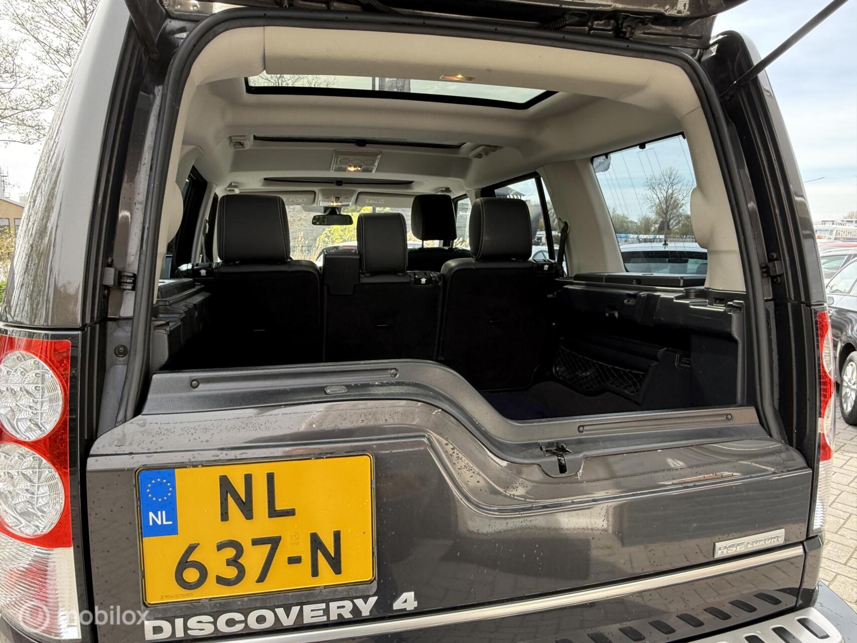 Foto van Land Rover Discovery 4