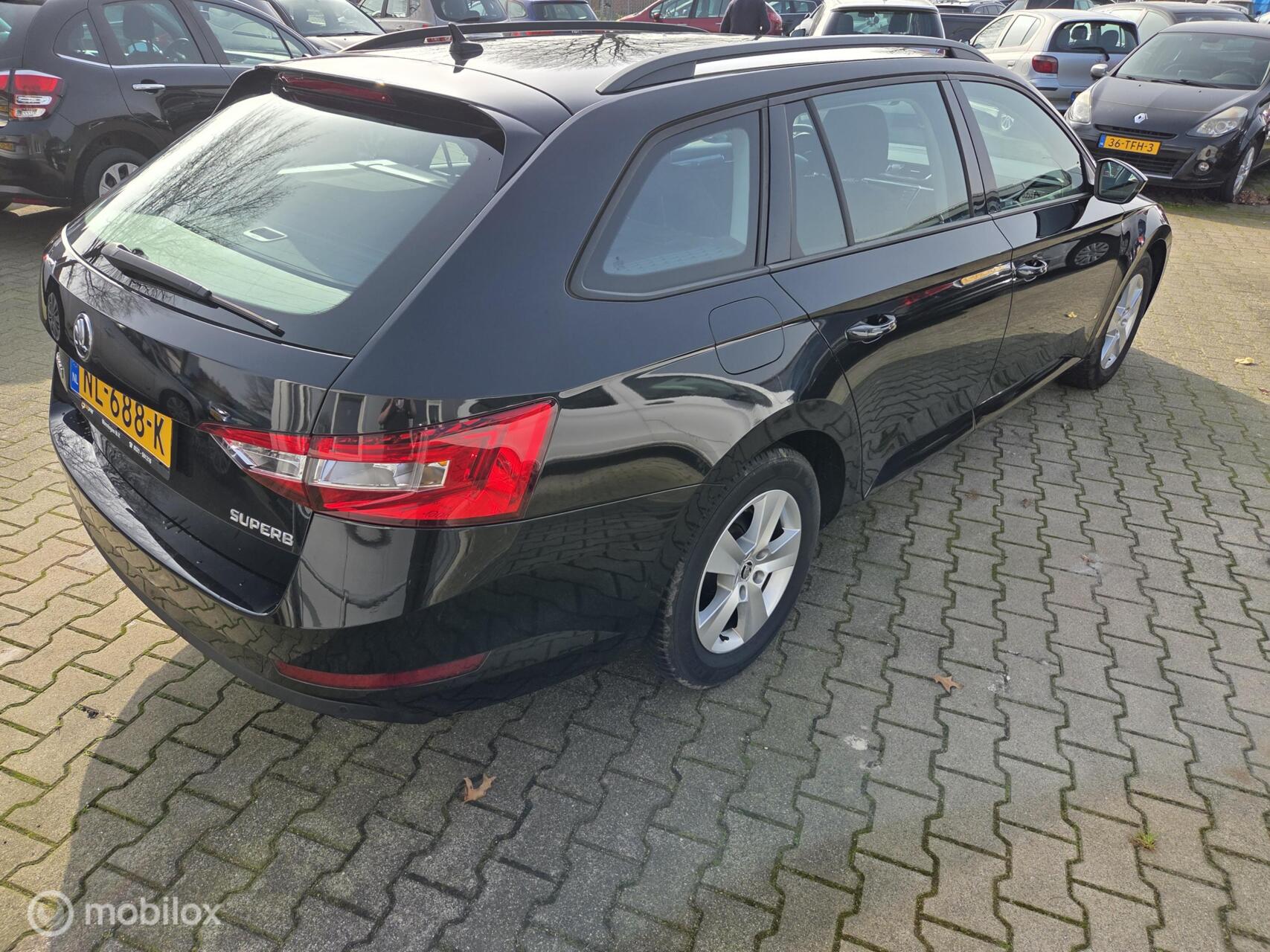 Foto van Skoda Superb