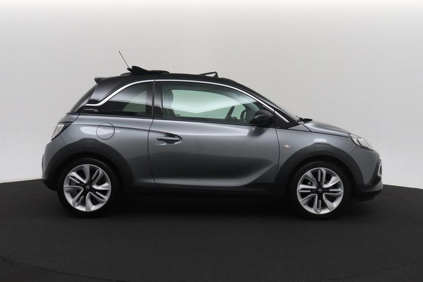 Foto van Opel Adam