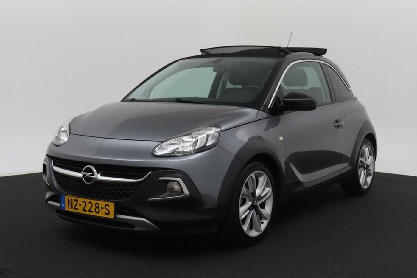 Foto van Opel Adam