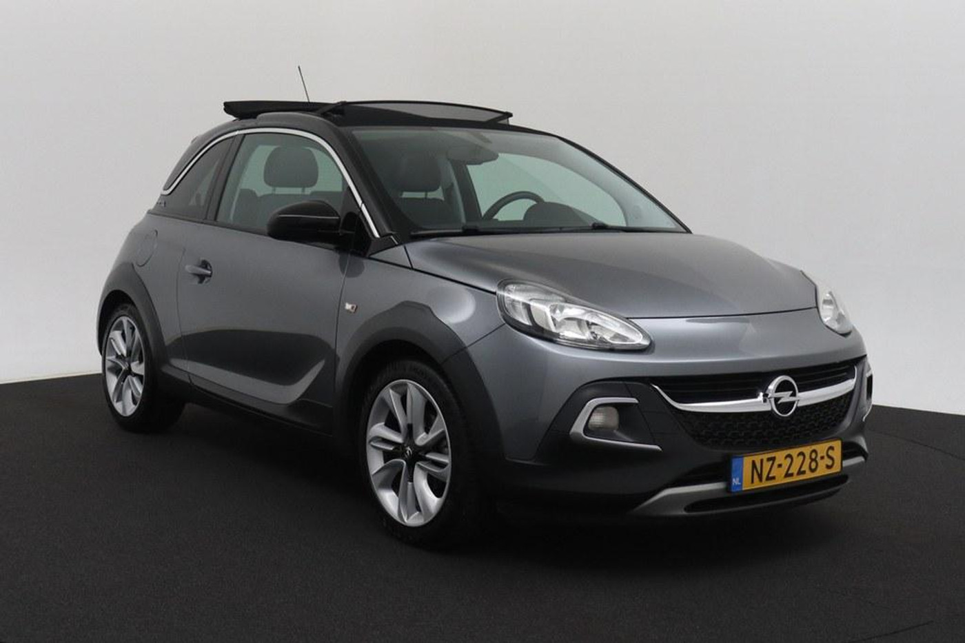 Foto van Opel Adam