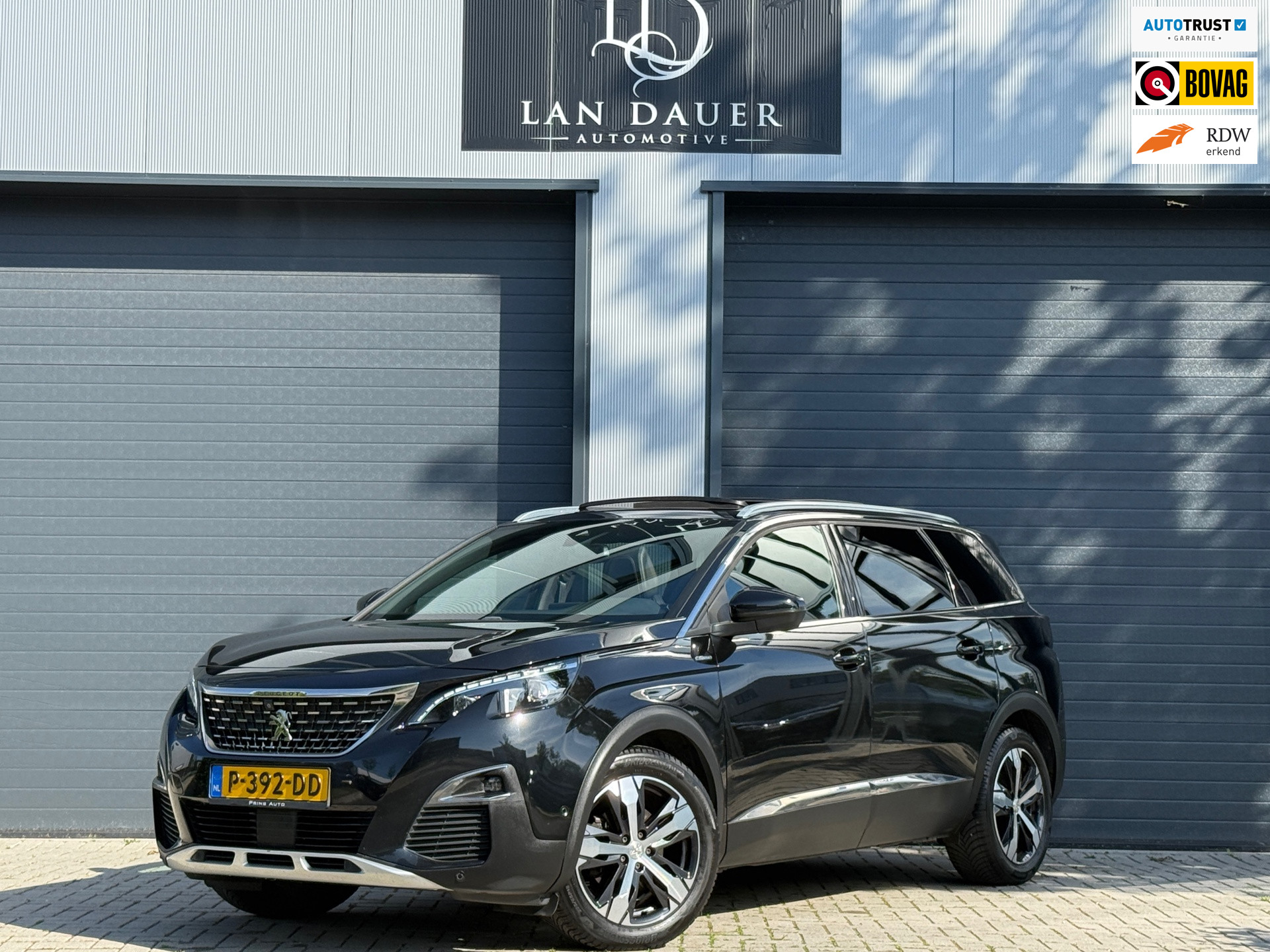 Foto van PEUGEOT 5008