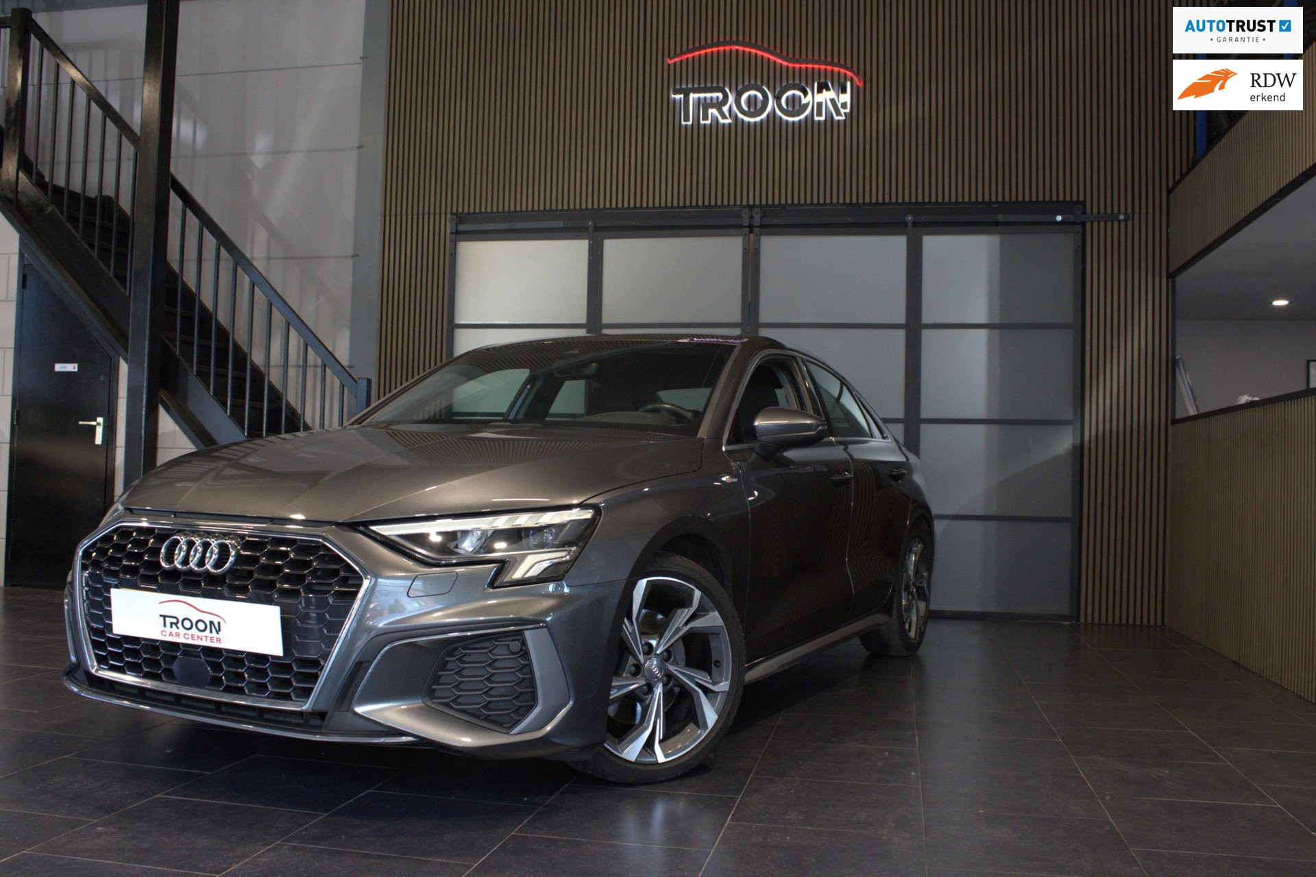 Audi A3 Limousine 35 TFSI edition one 2021 - voorkant
