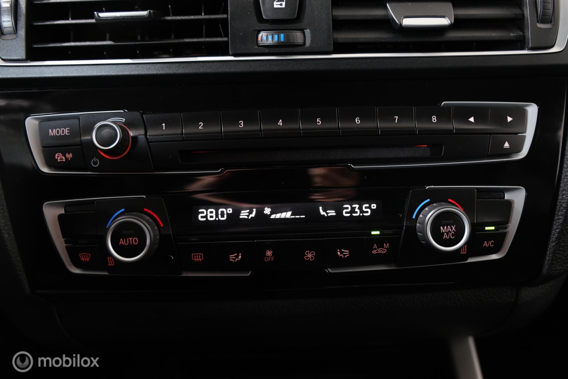 Foto van BMW 118i