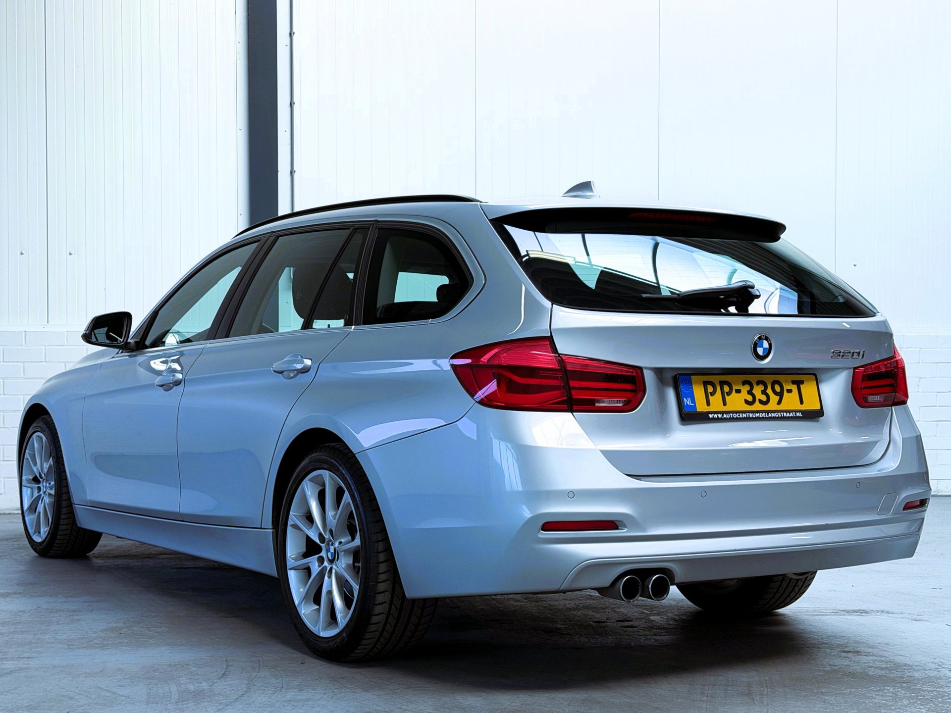 Foto van BMW 320i