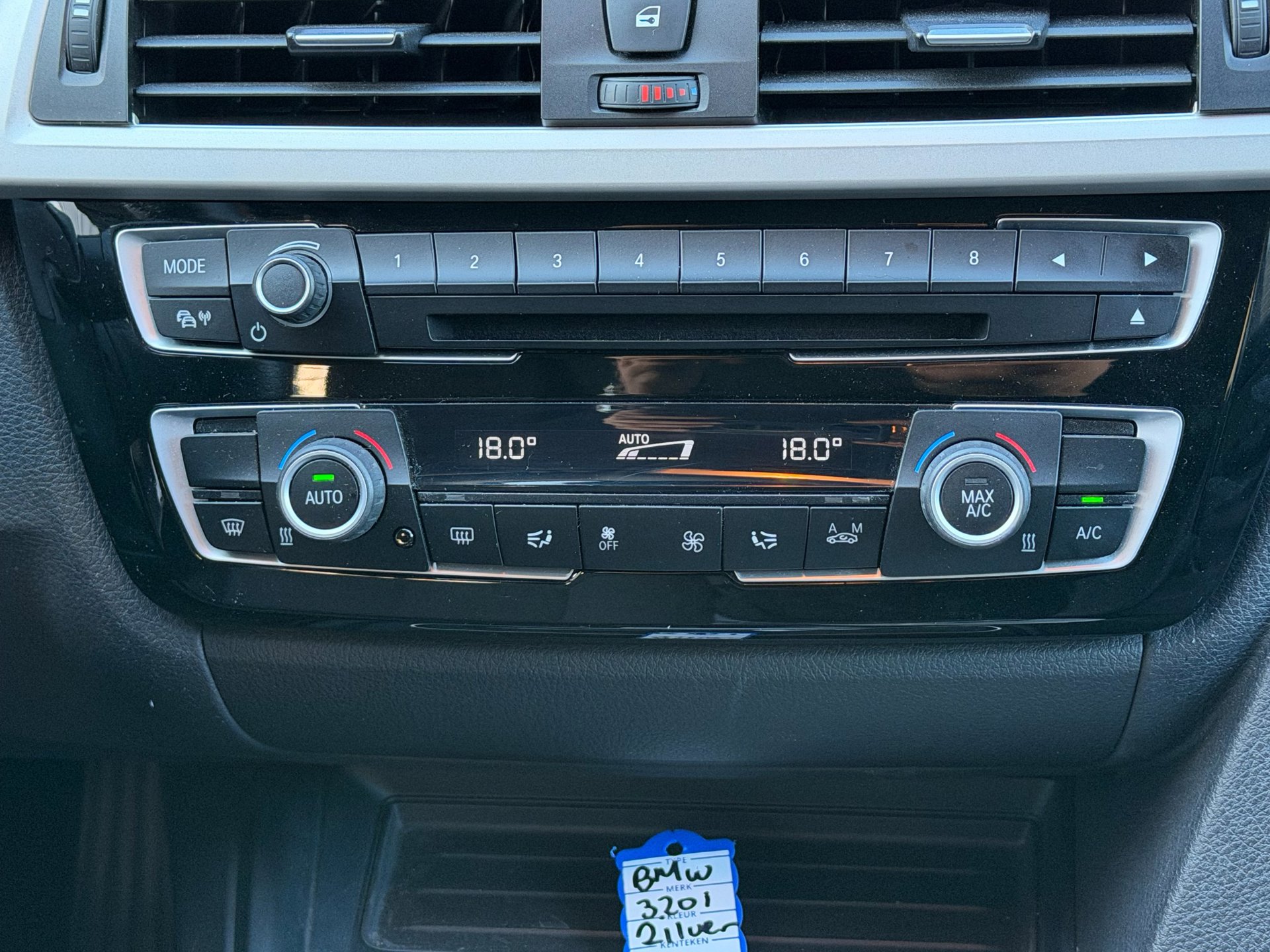 Foto van BMW 320i