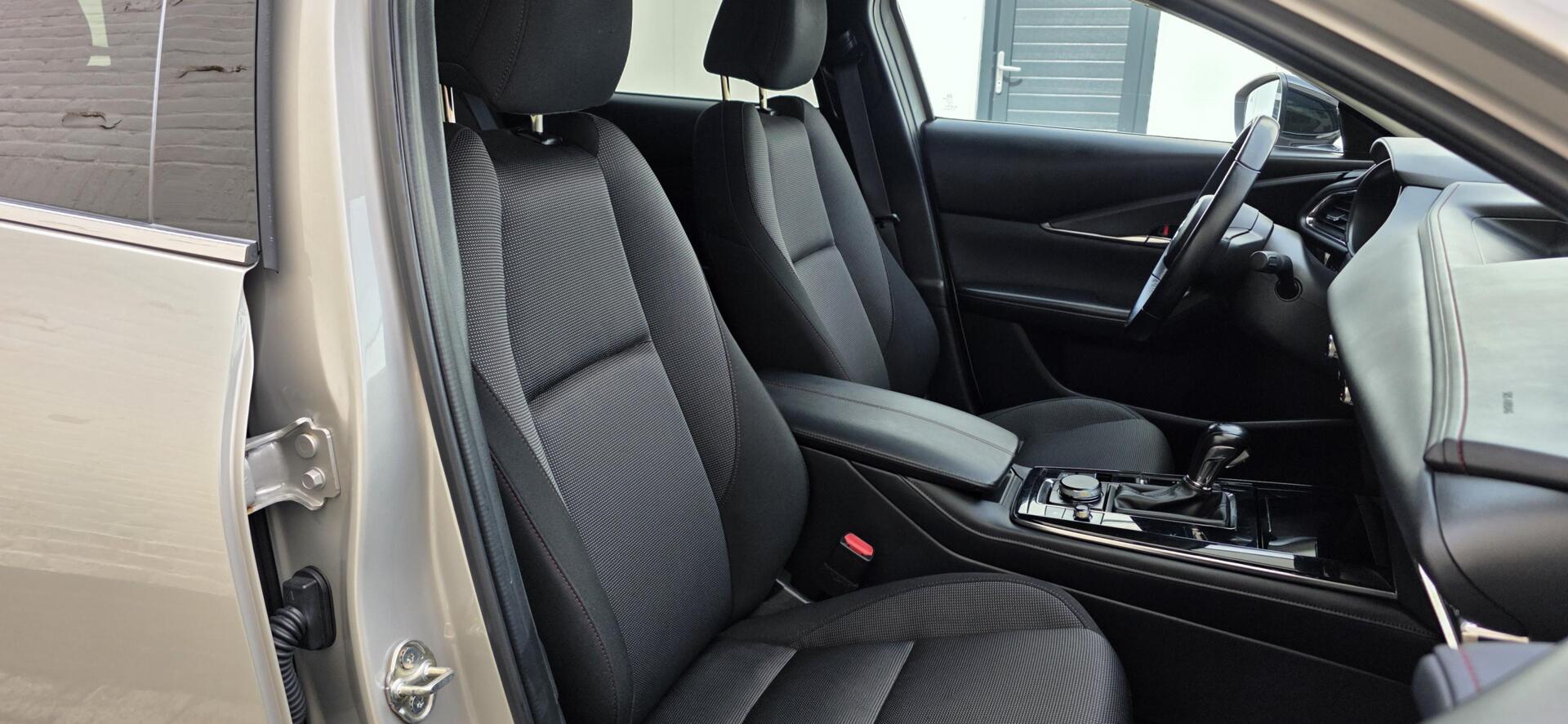 Foto van Mazda Cx-30