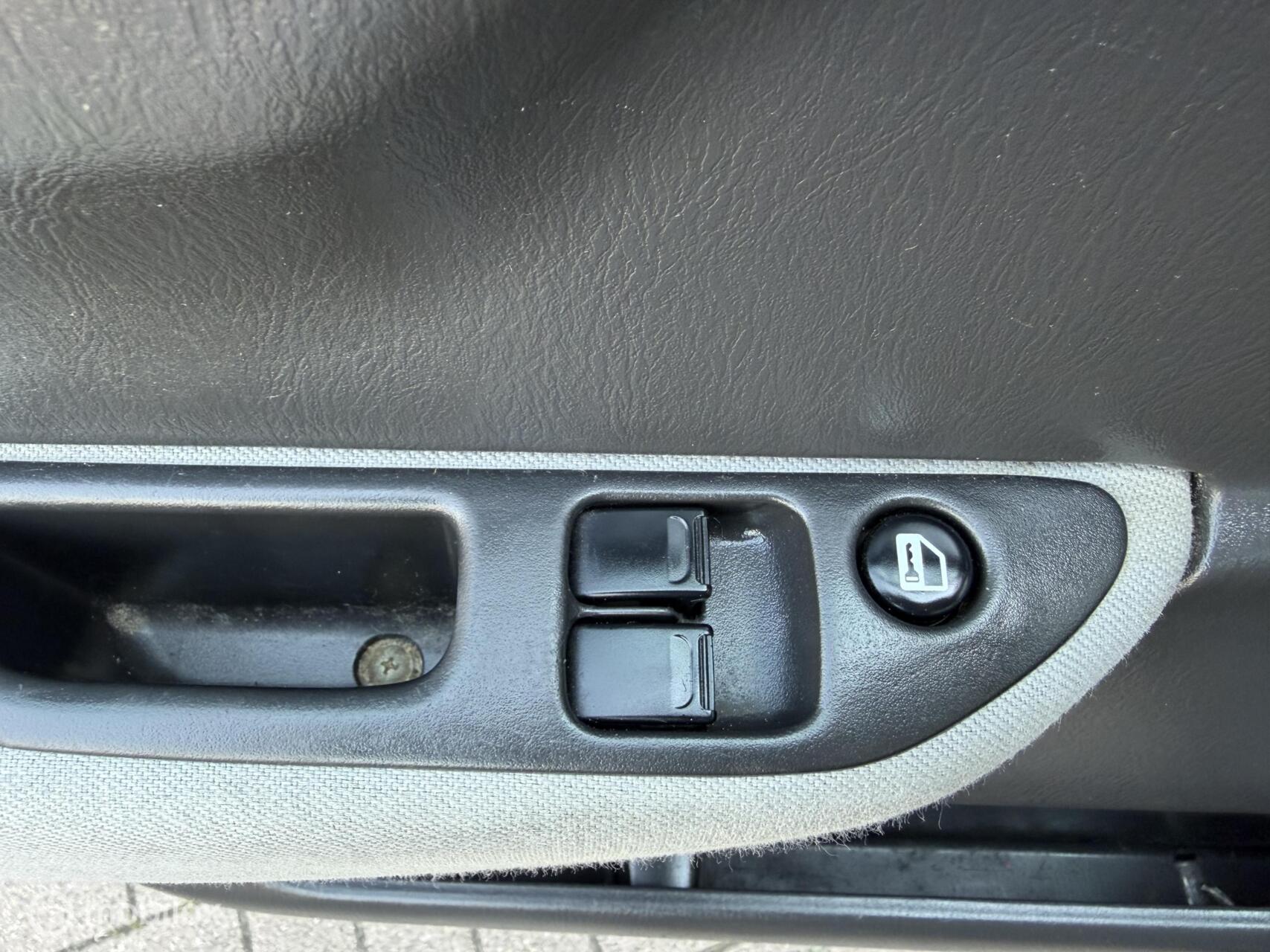 Foto van Opel Agila