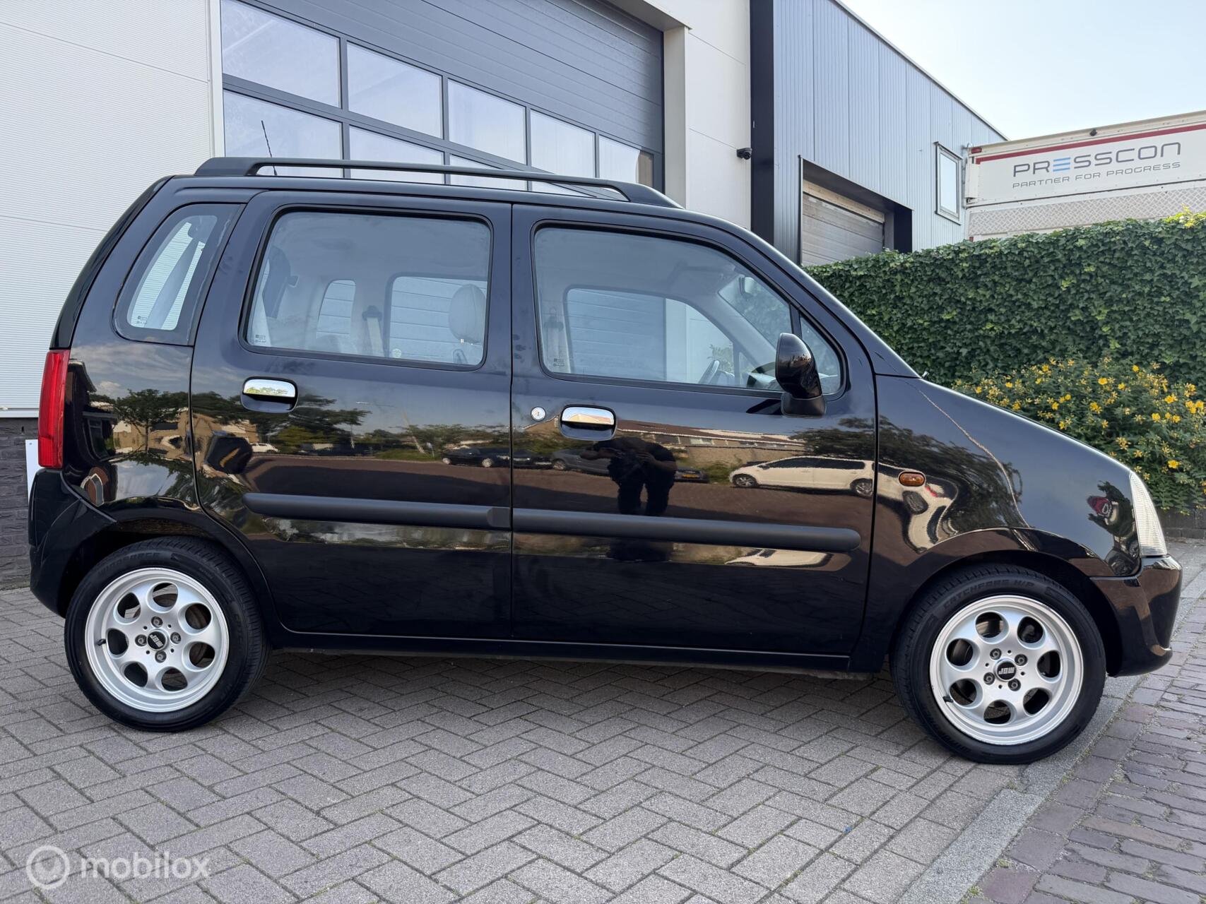 Foto van Opel Agila