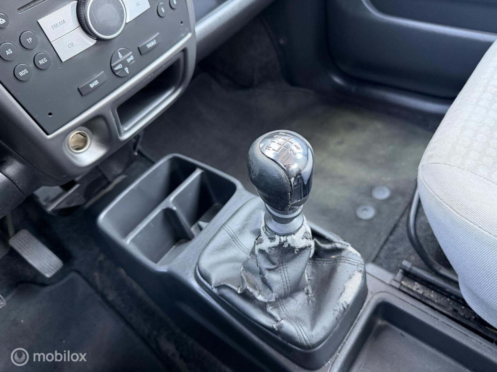 Foto van Opel Agila