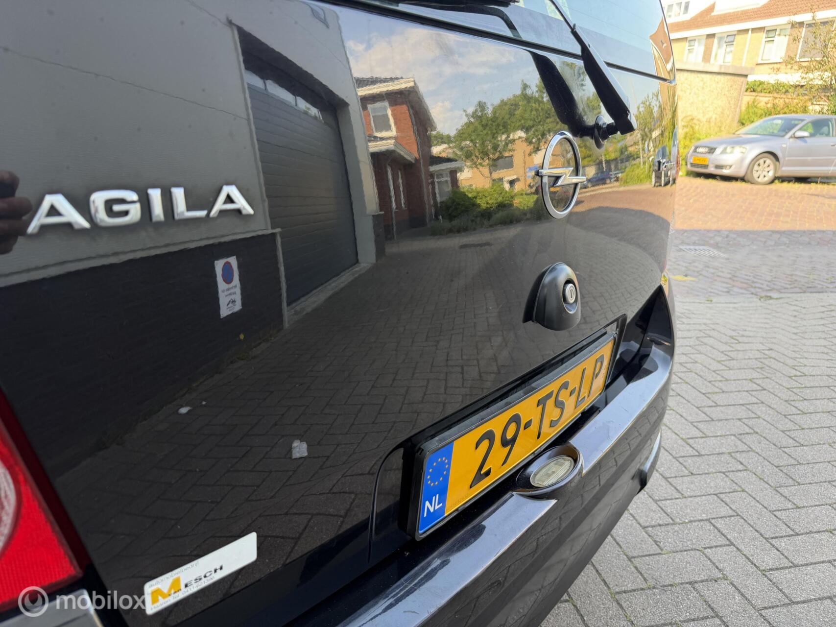 Foto van Opel Agila
