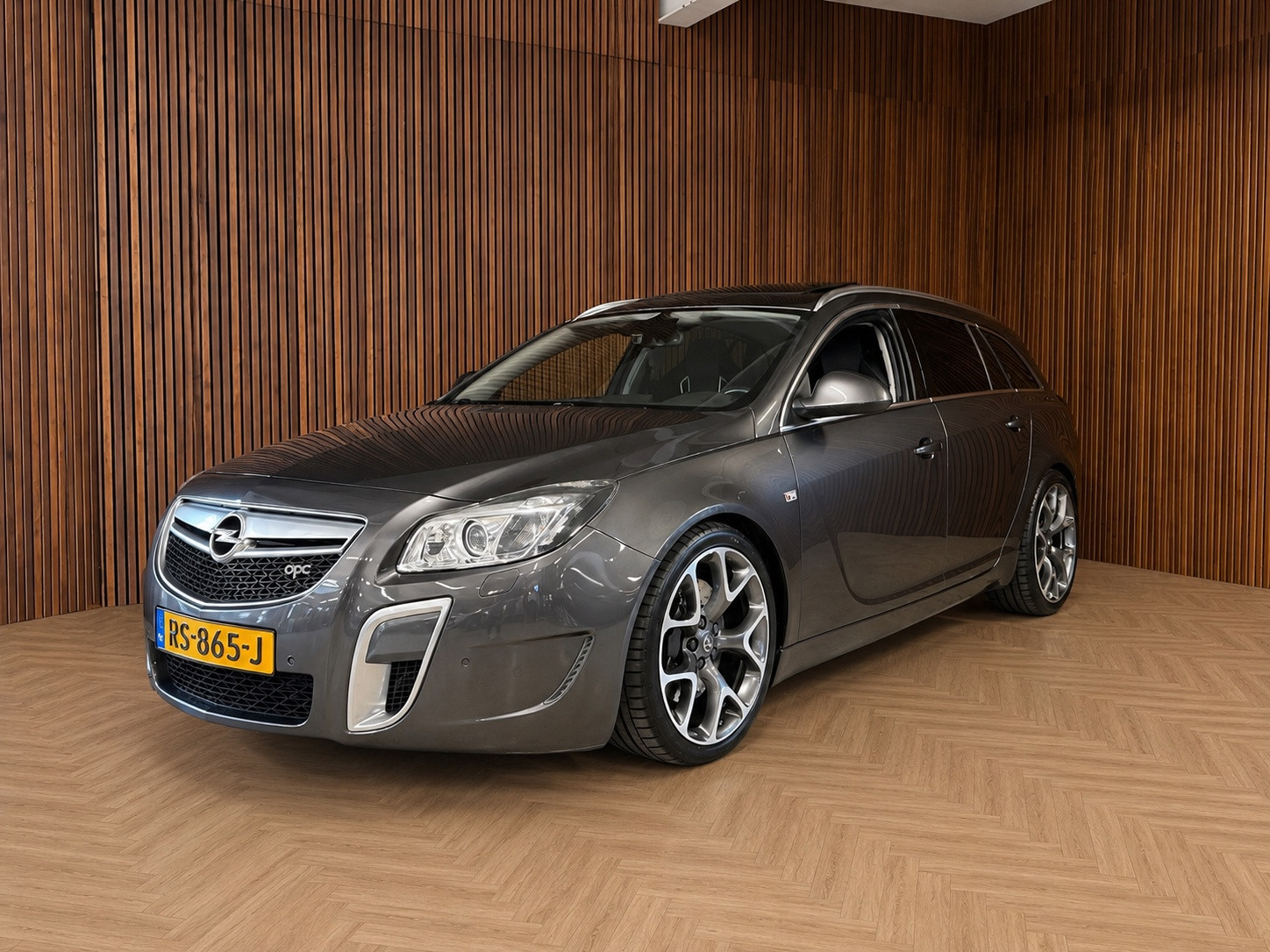 Foto van OPEL INSIGNIA SPORTS TOURER SW