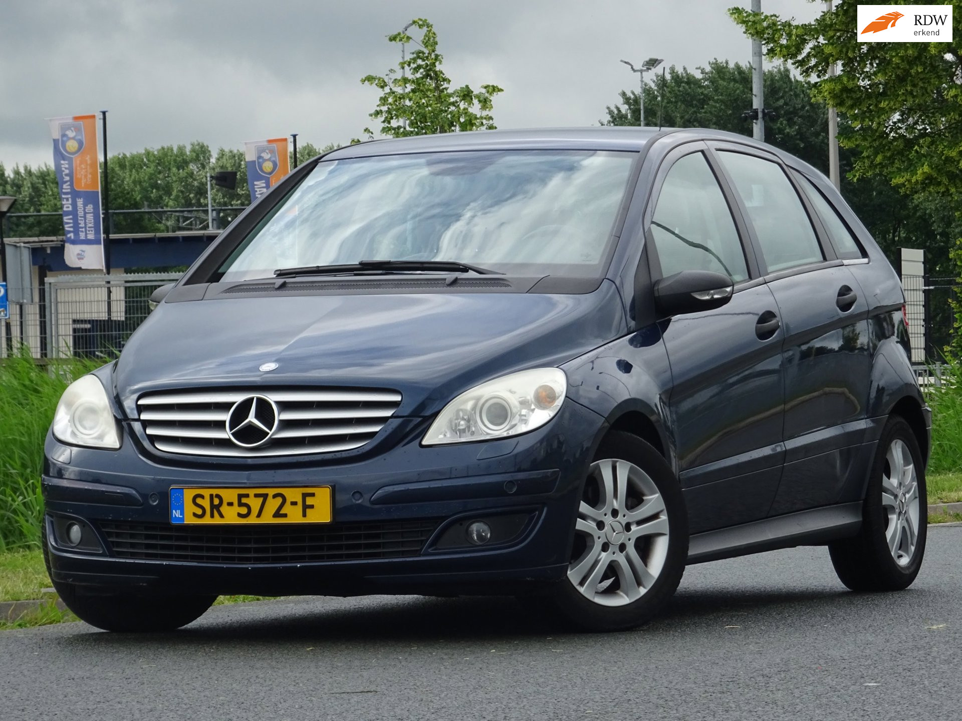 Mercedes-Benz B 200 200 AUTOMAAT 1-EIGENAAR NAVI/NW APK 2006 - voorkant