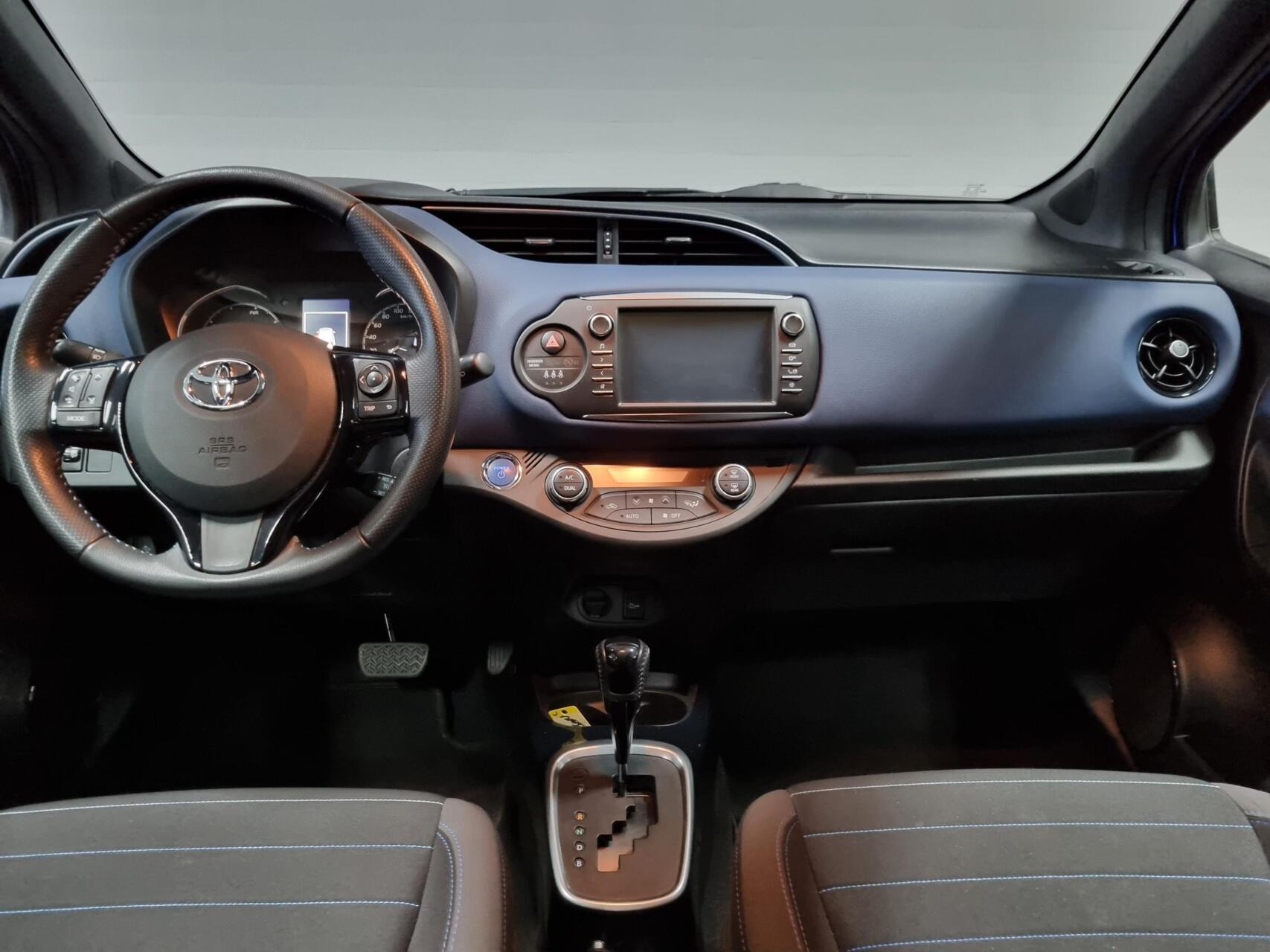Foto van Toyota Toyota Yaris Hybrid