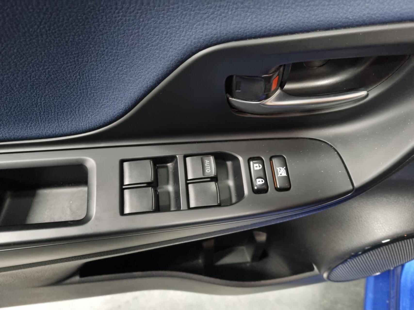 Foto van Toyota Toyota Yaris Hybrid