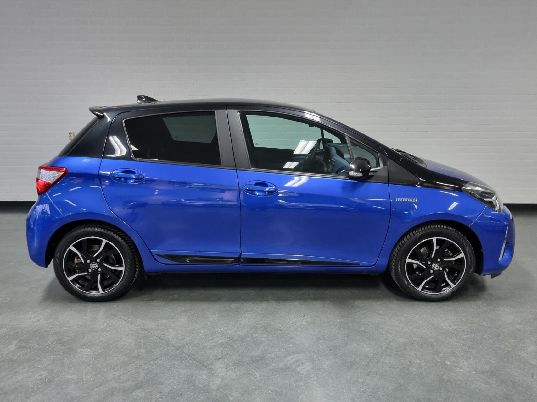 Foto van Toyota Toyota Yaris Hybrid