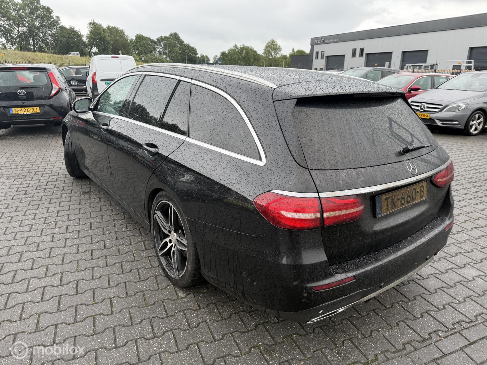 Foto van Mercedes-Benz E 220 D