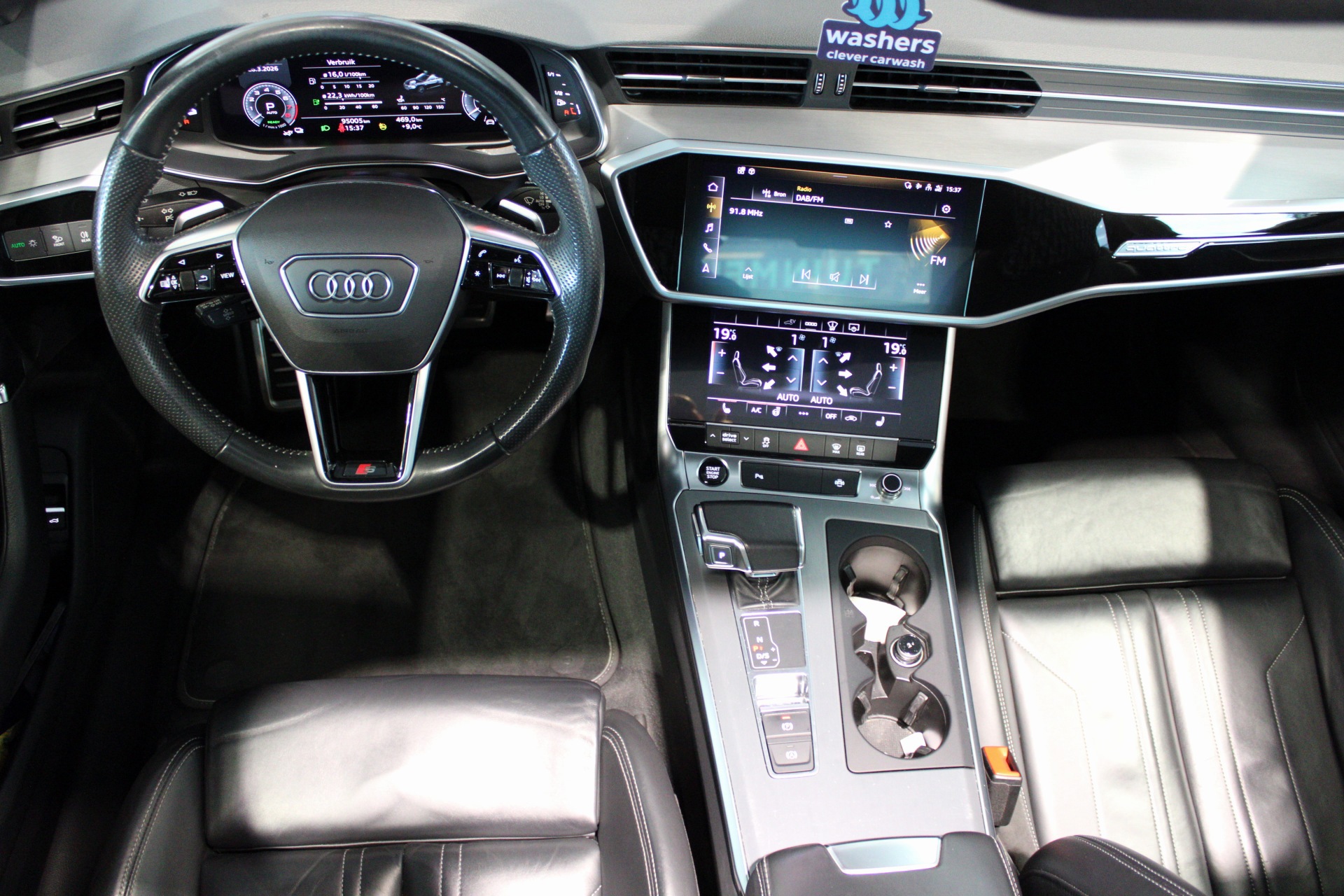 Foto van Audi A6 55 TFSI E