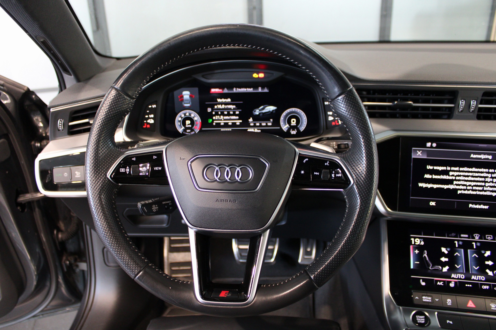 Foto van Audi A6 55 TFSI E