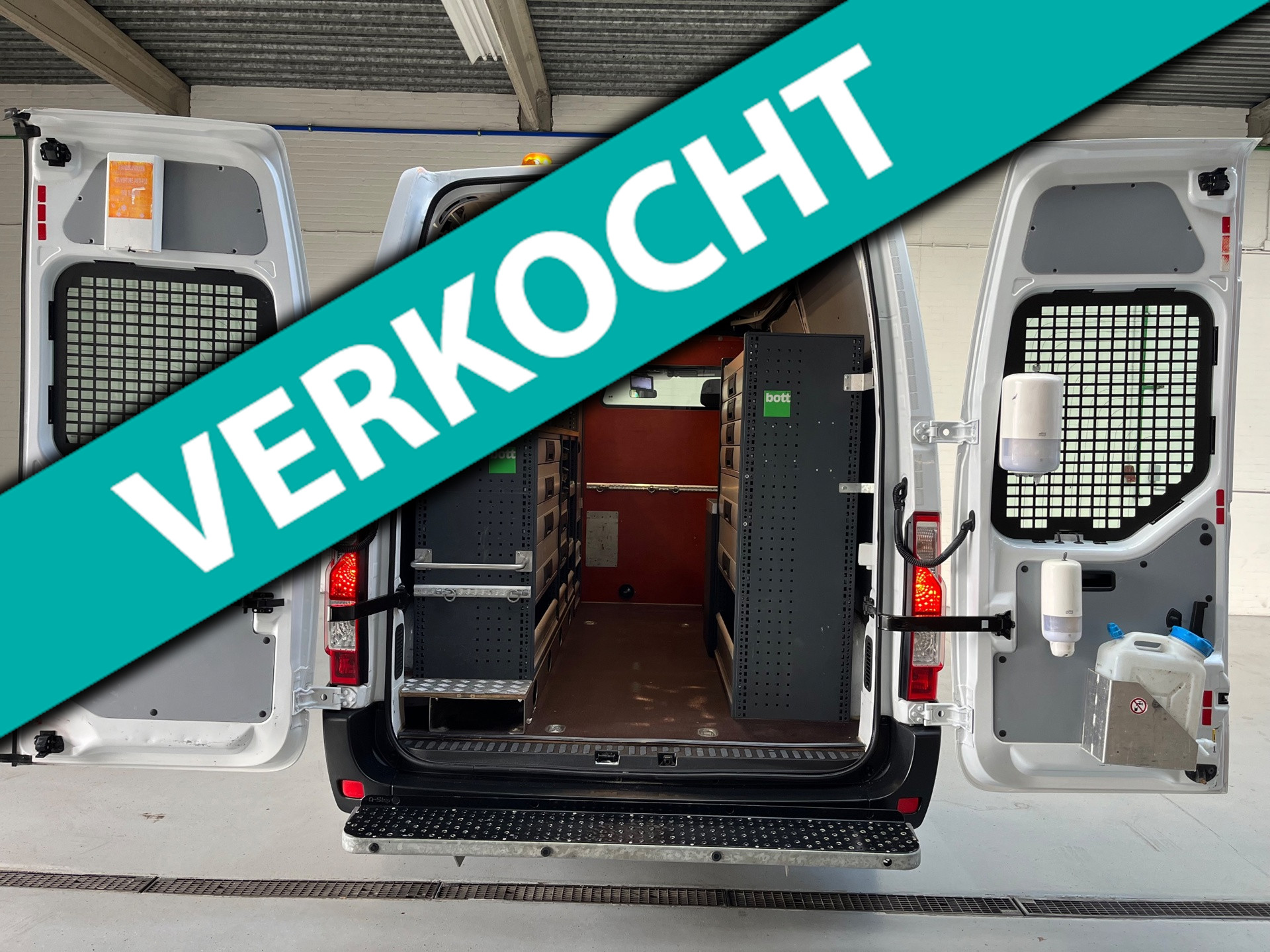 Opel Movano Servicewagen Automaat 2.3 CDTI BiTurbo 170pk L2H2, 230v Omvormer, BOTT kasten, Standkachel, RIJKLAARPRIJS 2018 - voorkant