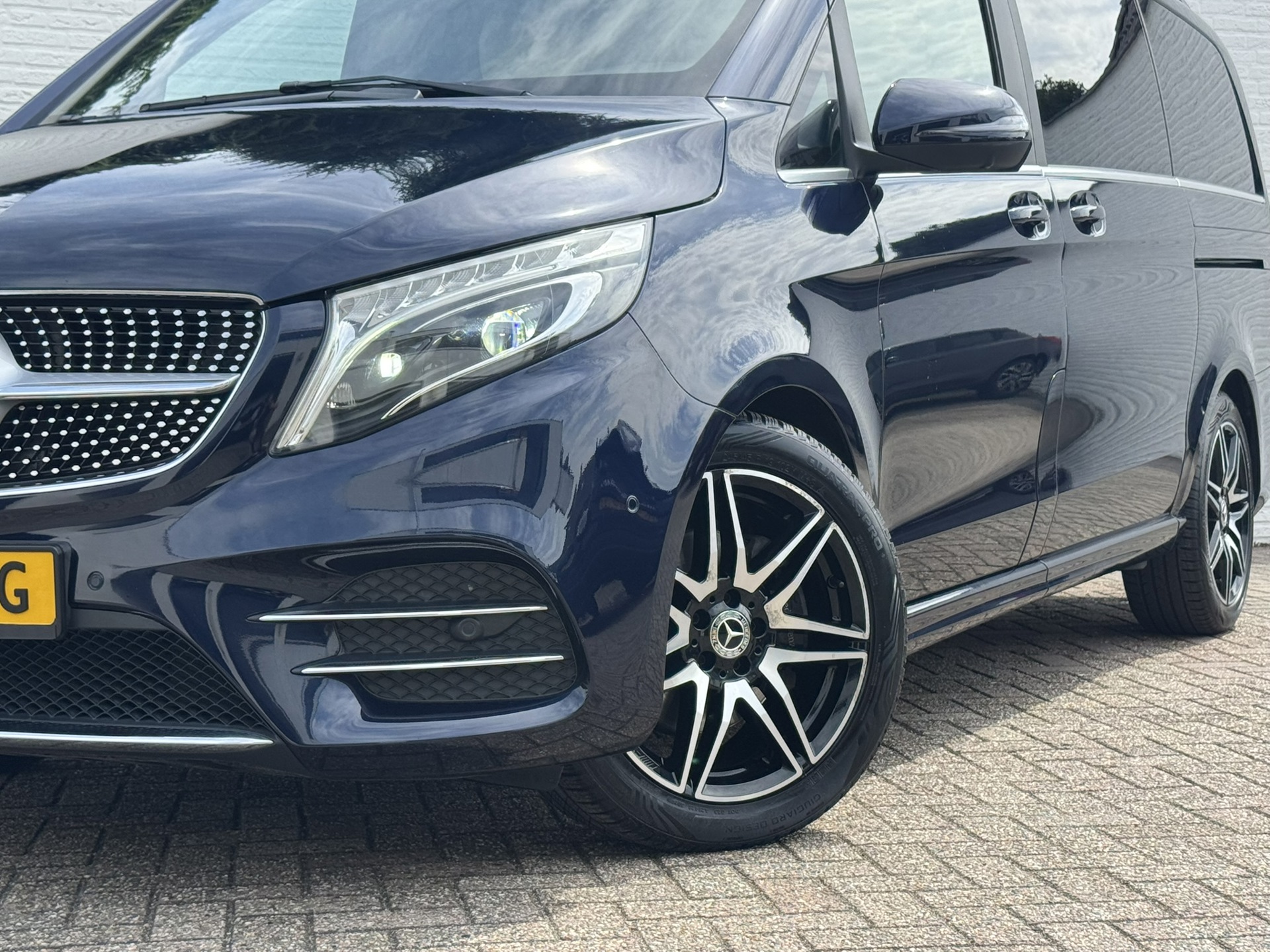 Foto van Mercedes-Benz V-klasse