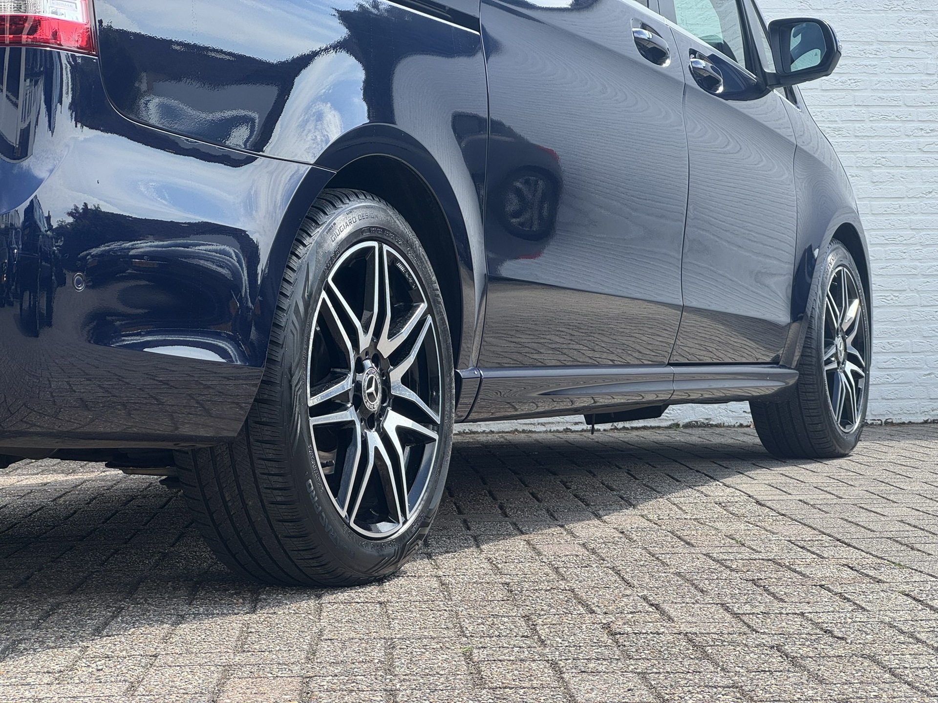 Foto van Mercedes-Benz V-klasse