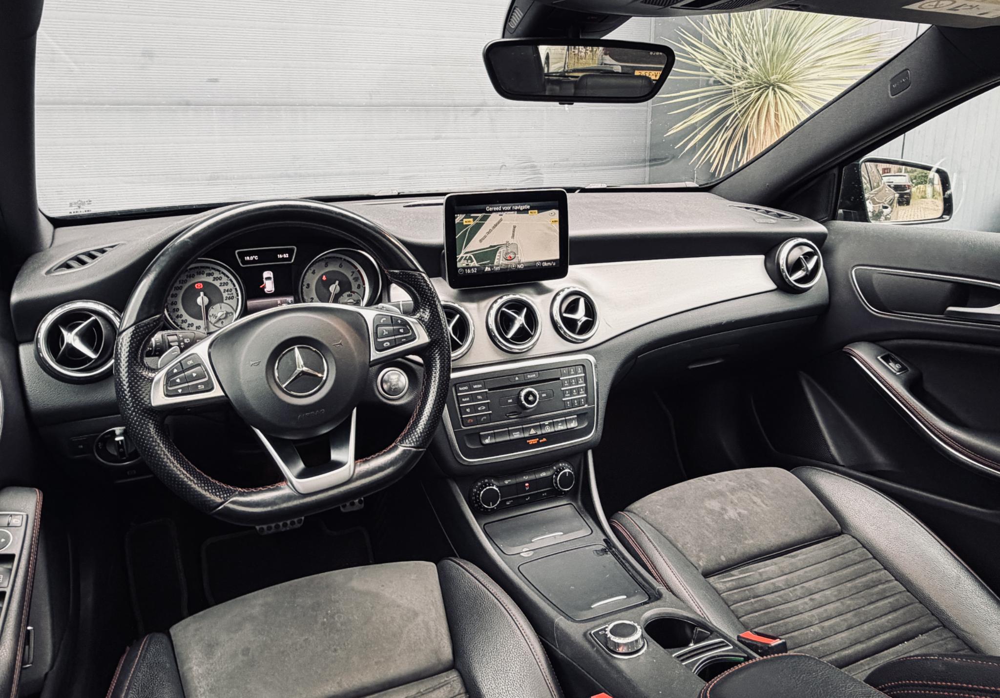 Foto van Mercedes-Benz Gla 180