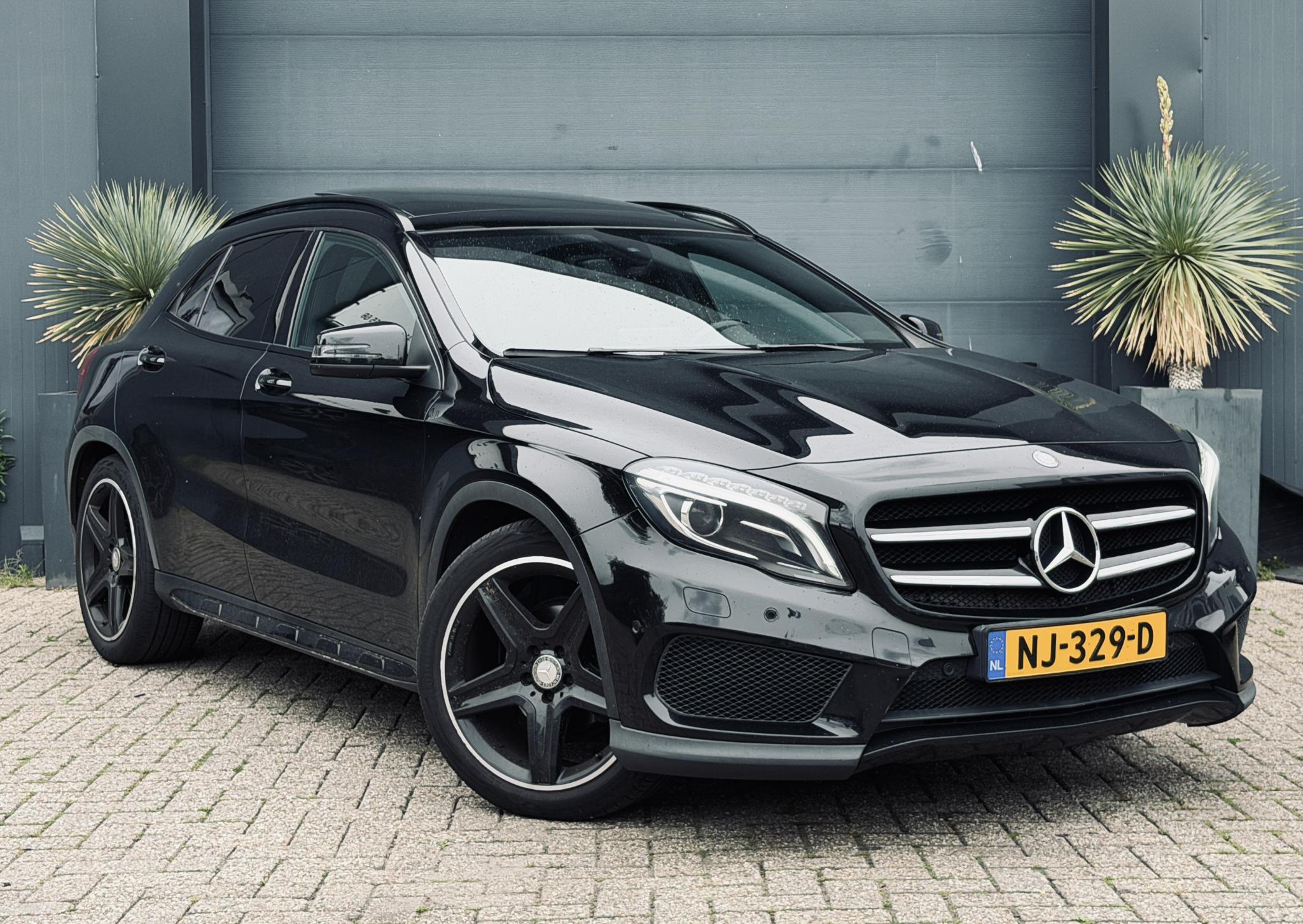 Mercedes-Benz Gla 180 180 Ambition 2017 - voorkant