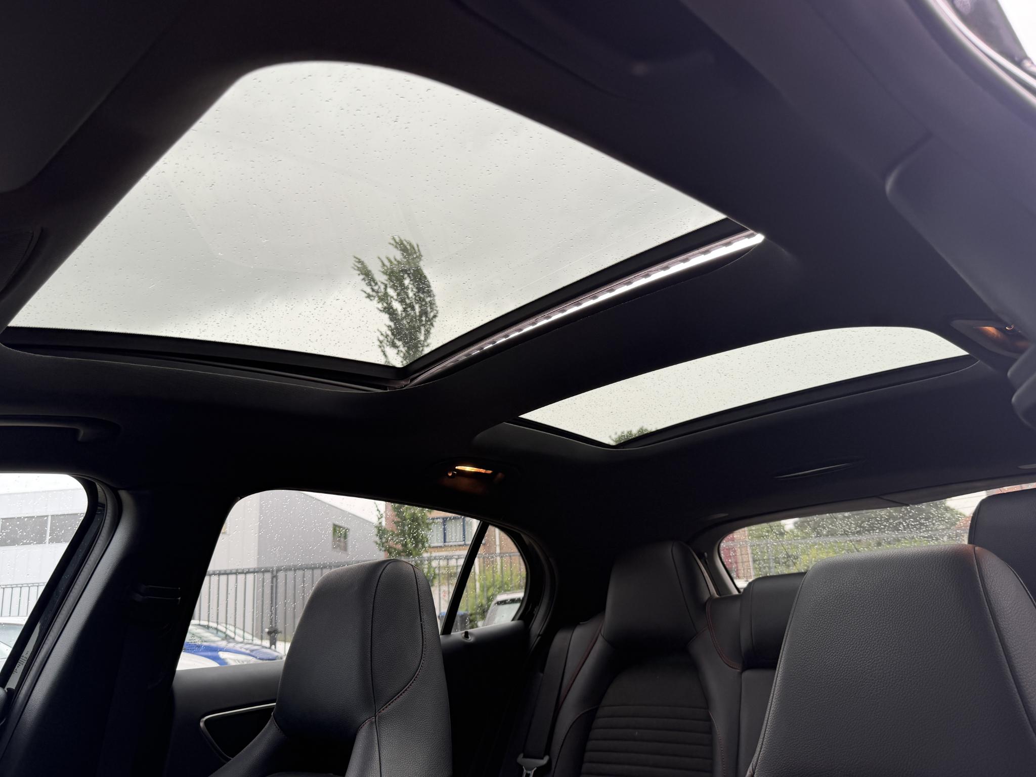 Foto van Mercedes-Benz Gla 180