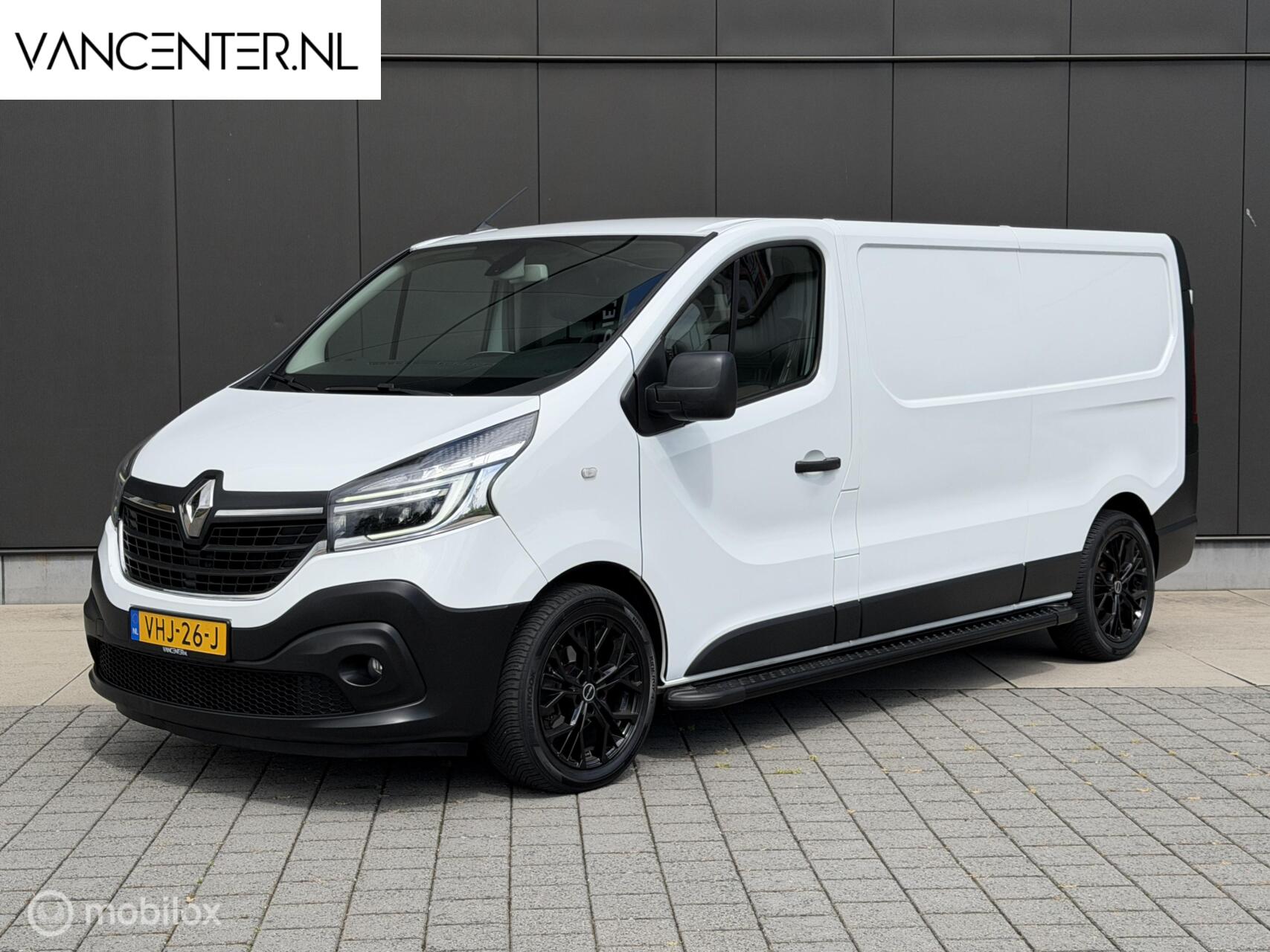 Renault Trafic 2.0 dCi 145 T29 L2H1 Comfort 2020 - voorkant