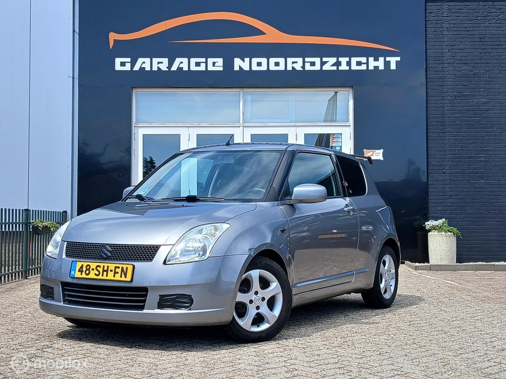 Foto van SUZUKI SWIFT