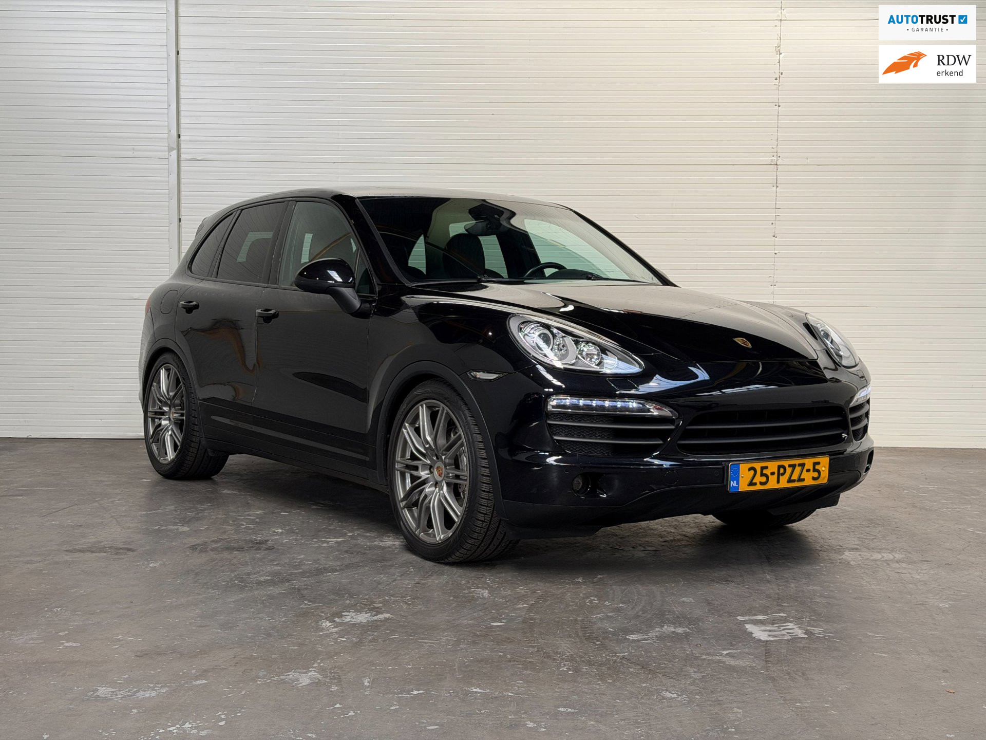 Foto van PORSCHE CAYENNE S