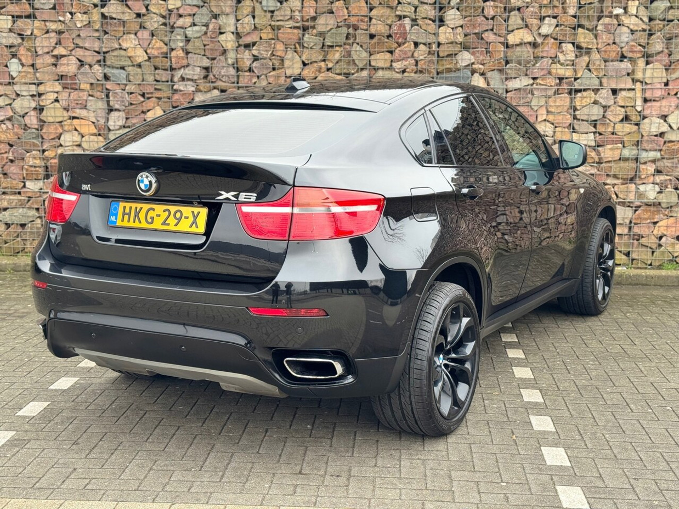 Foto van BMW X6