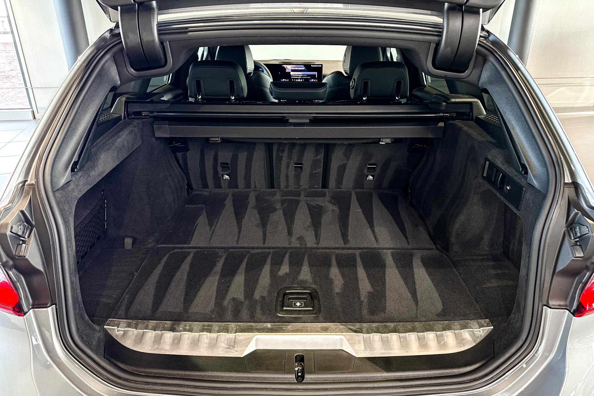 Foto van BMW 330e