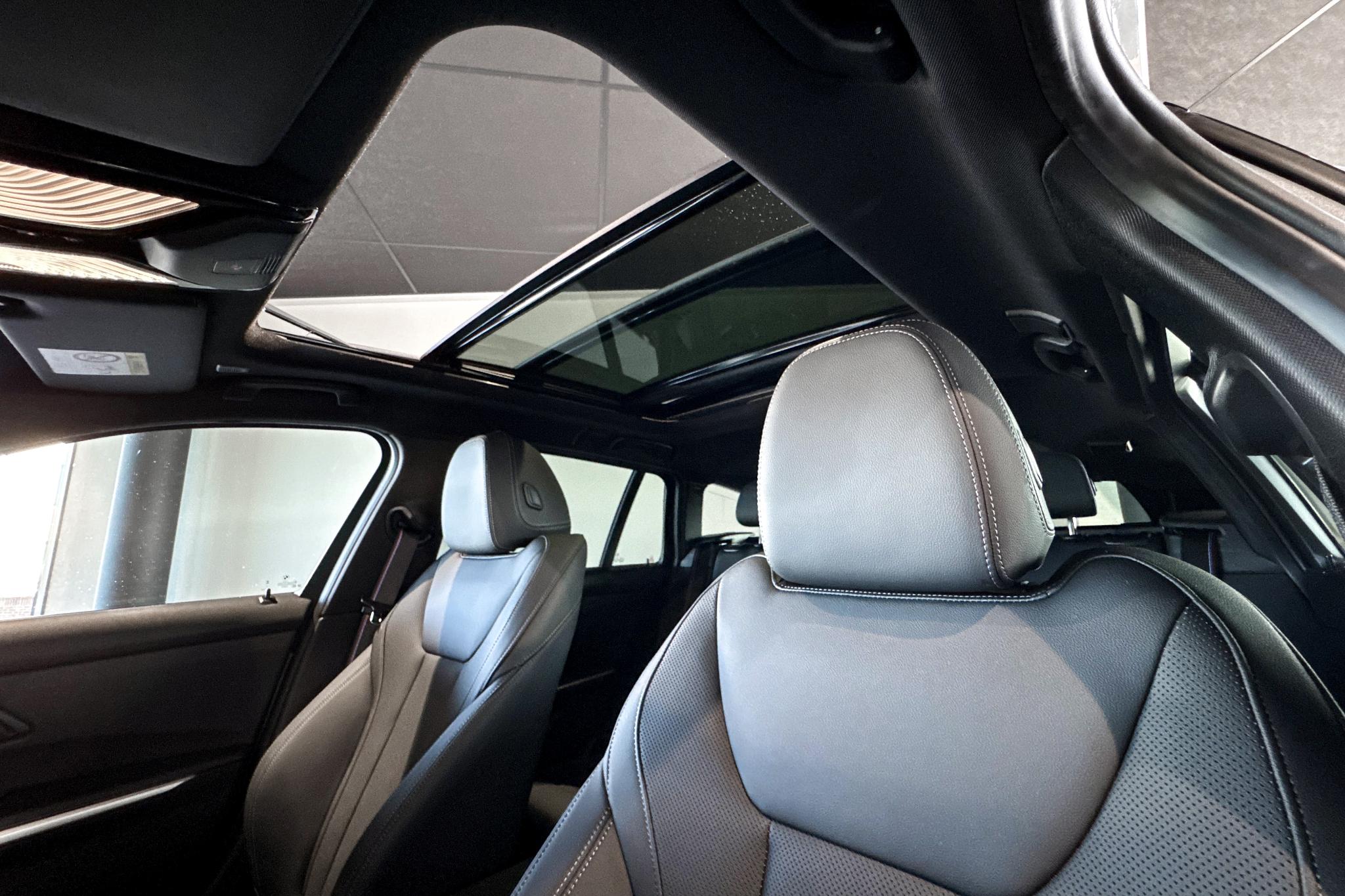 Foto van BMW 330e