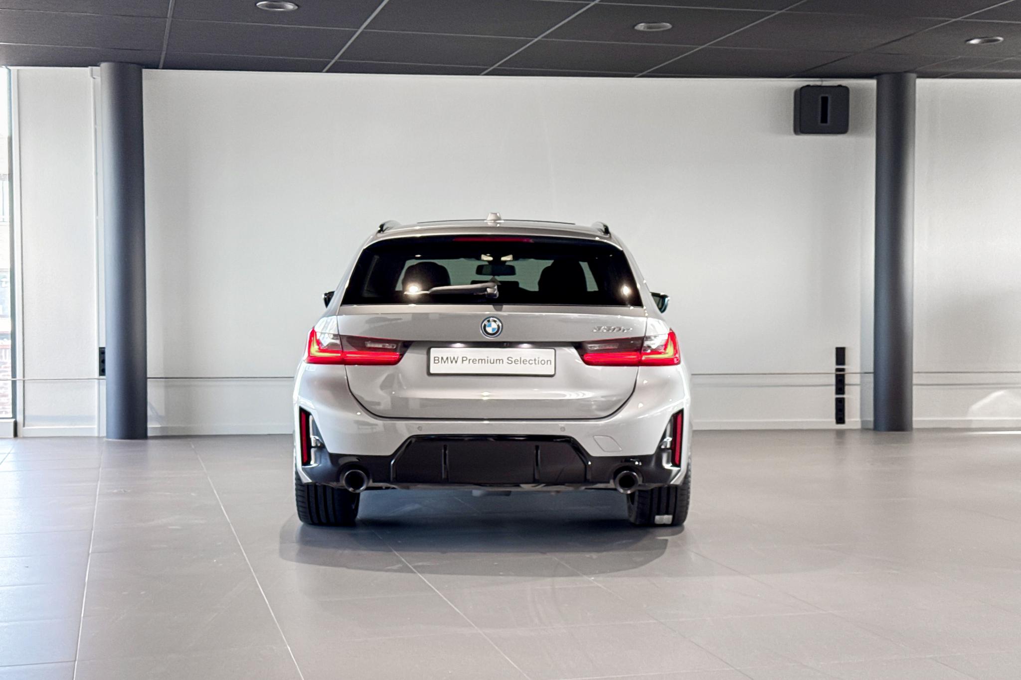 Foto van BMW 330e