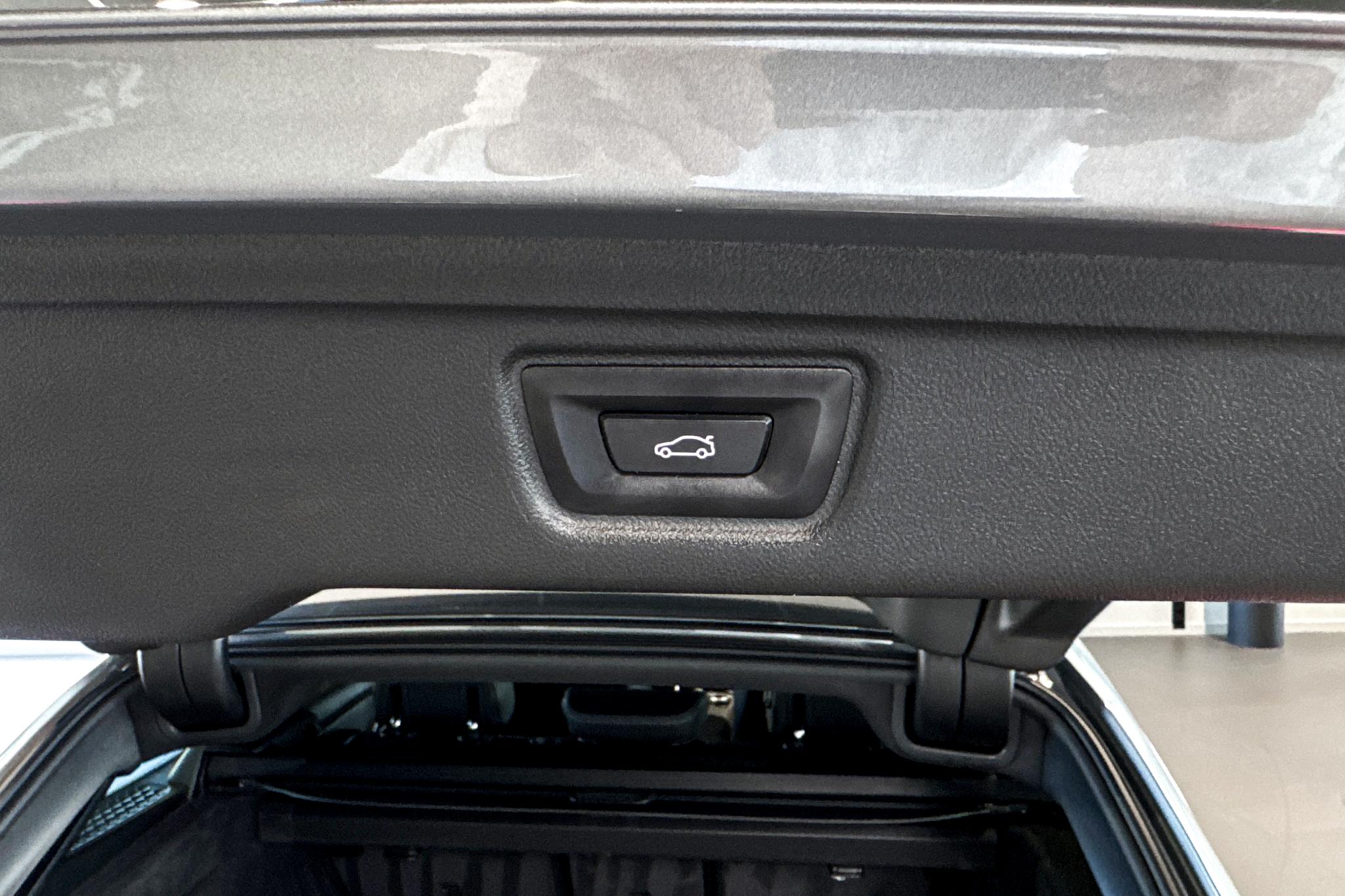 Foto van BMW 330e