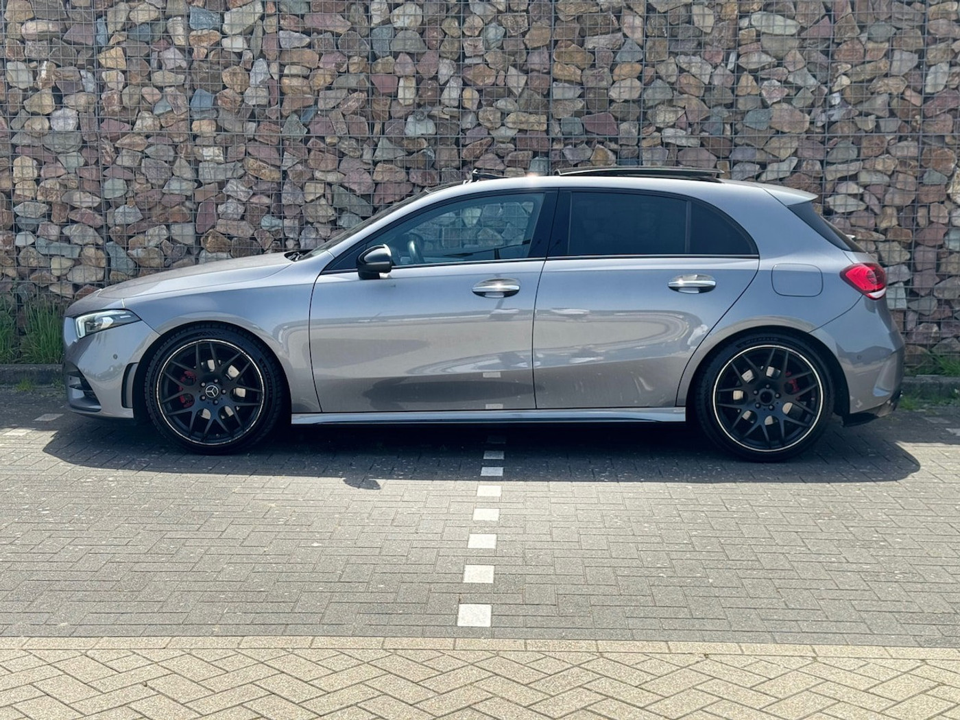 Foto van Mercedes-Benz A 200
