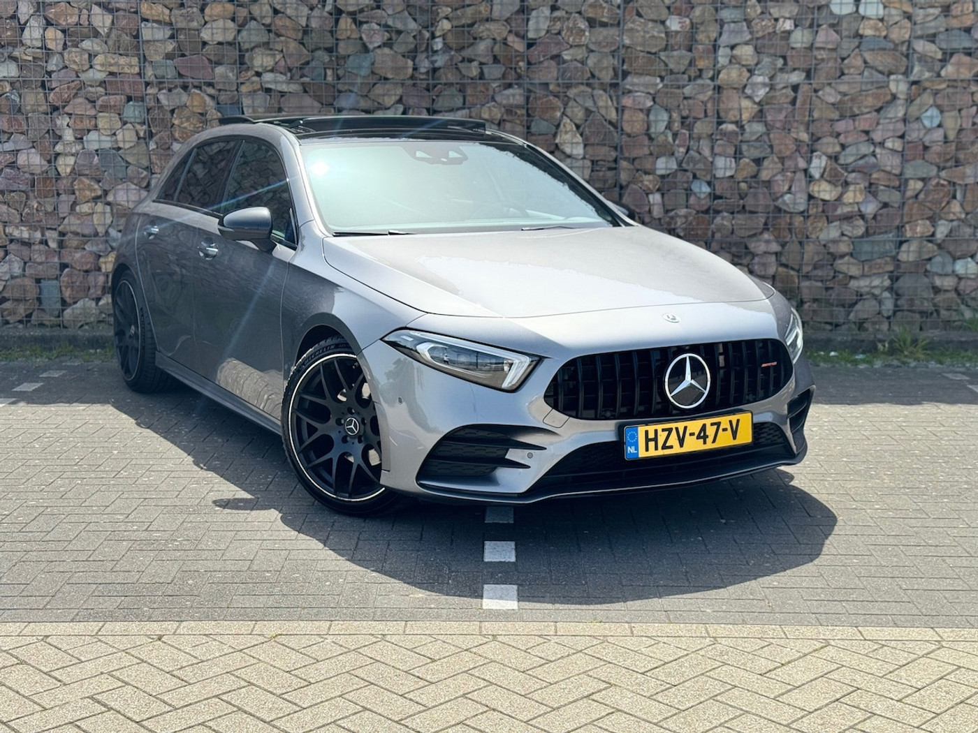 Foto van Mercedes-Benz A 200