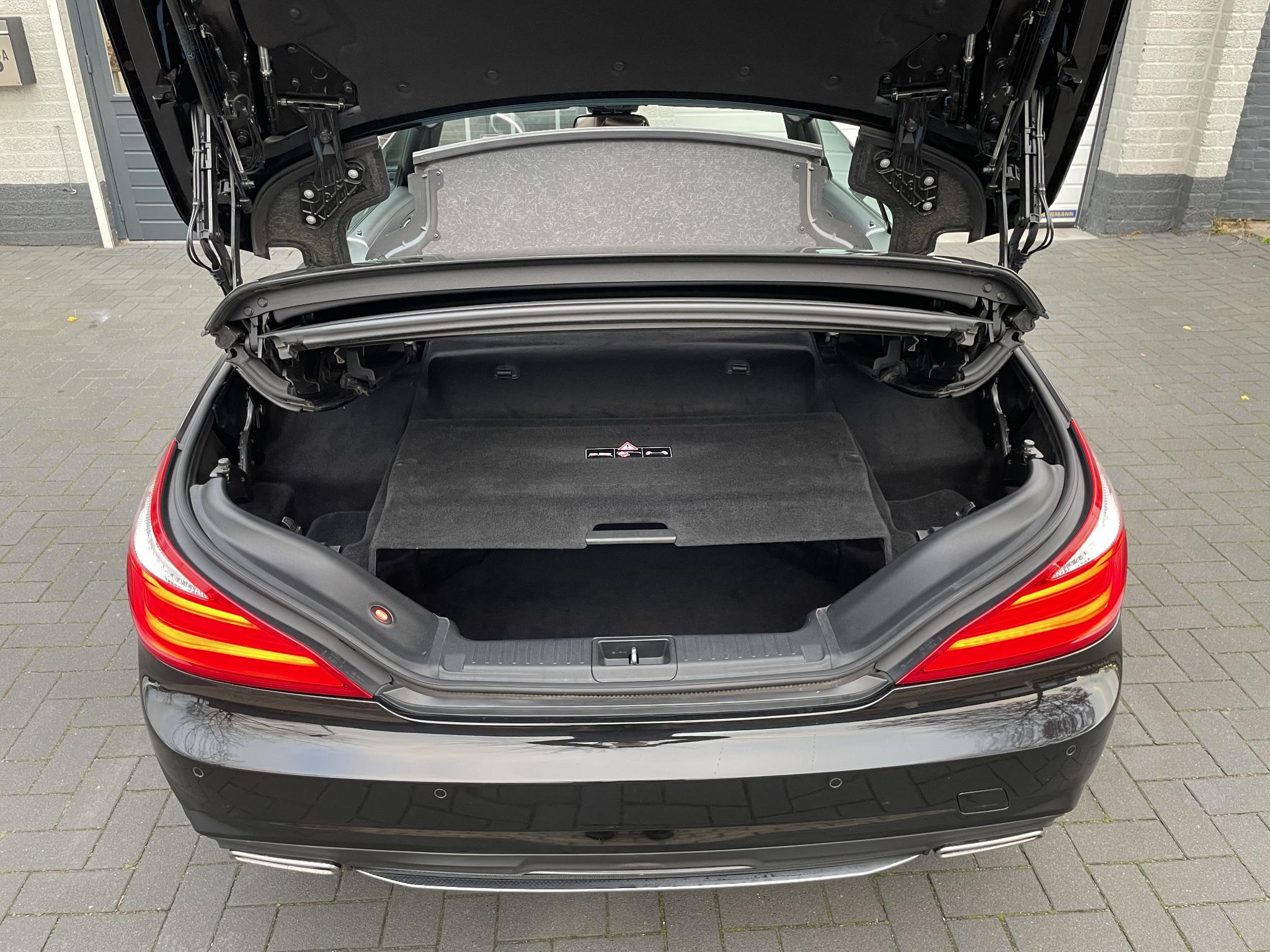 Foto van Mercedes-Benz SL 500
